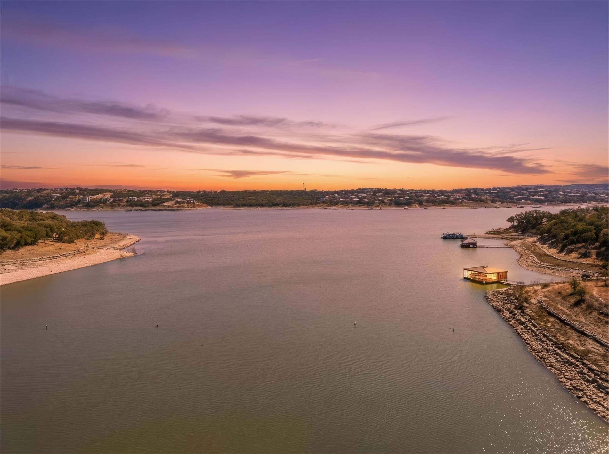 600 N Angel Light Dr, Spicewood, TX 78669