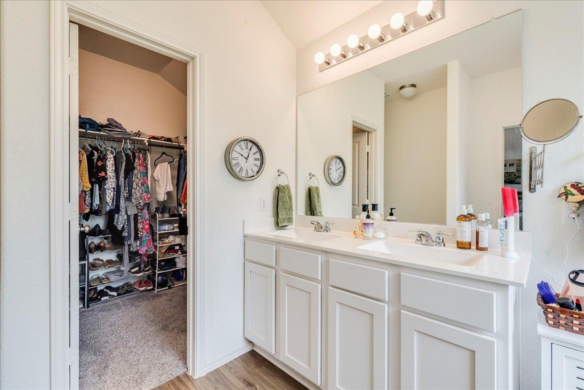 144 High Plains Pass, Liberty Hill, TX 78642