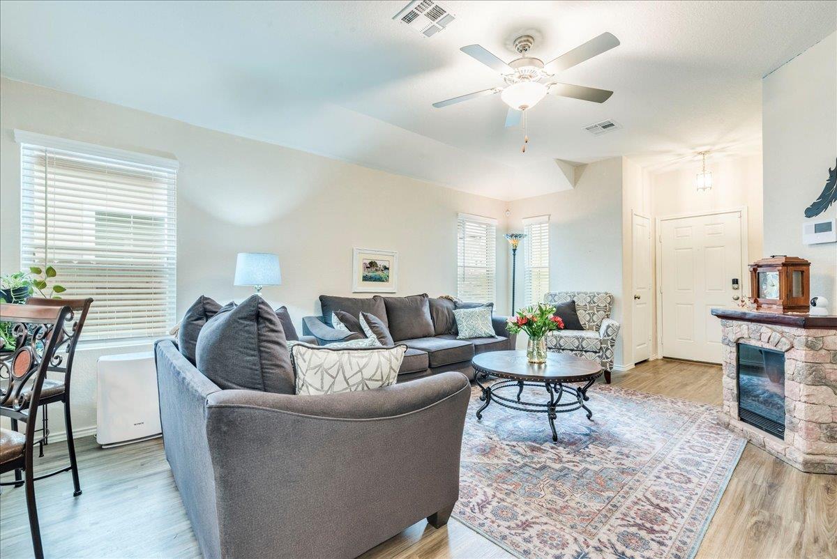 144 High Plains Pass, Liberty Hill, TX 78642