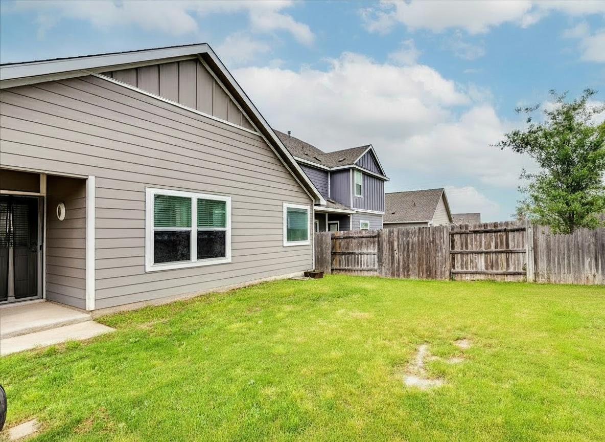 144 High Plains Pass, Liberty Hill, TX 78642