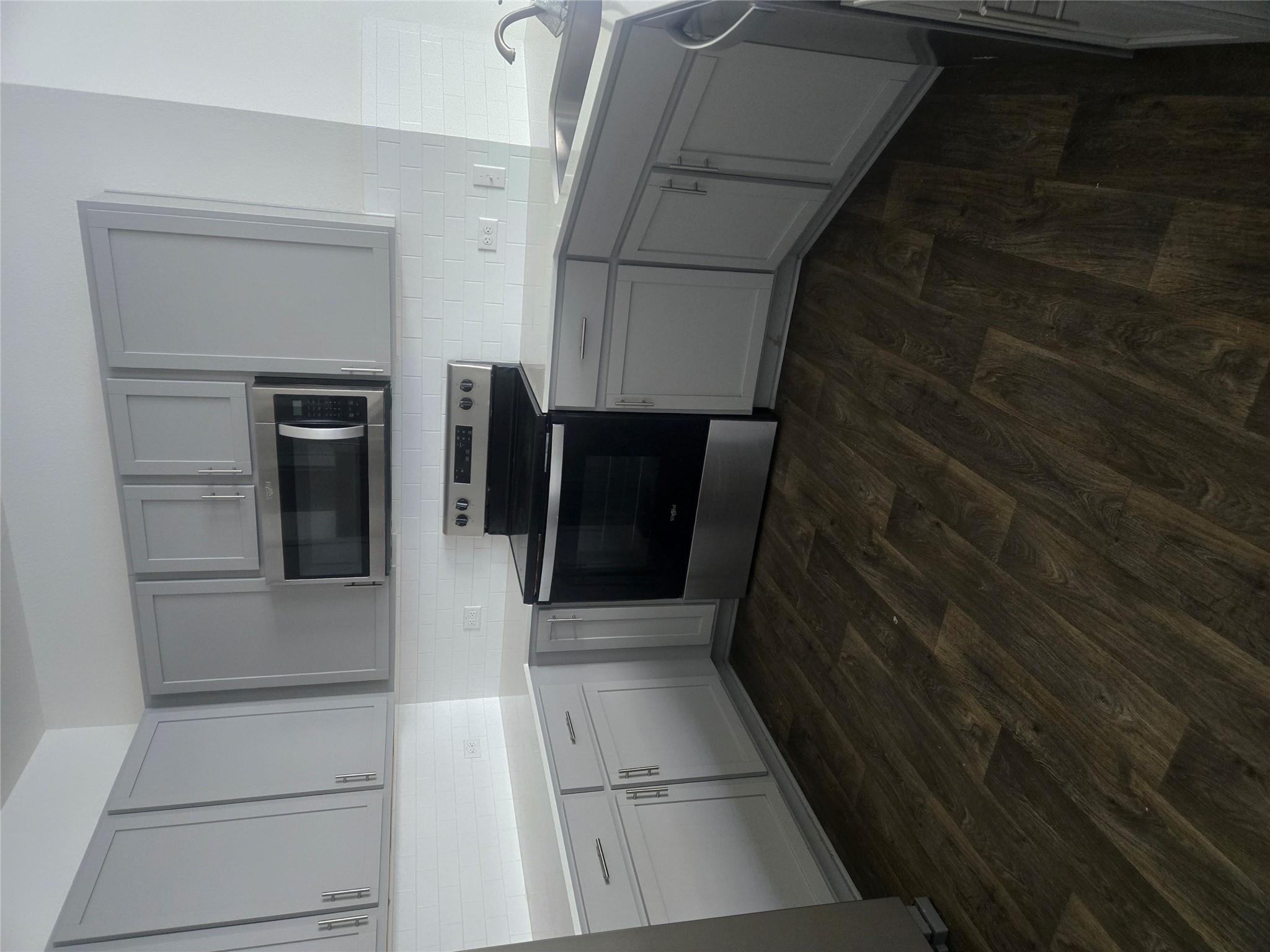 604 Concho River Dr, Hutto, TX 78634