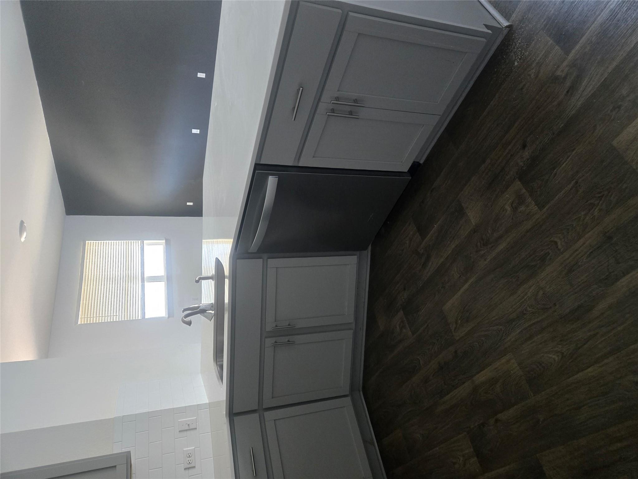 604 Concho River Dr, Hutto, TX 78634