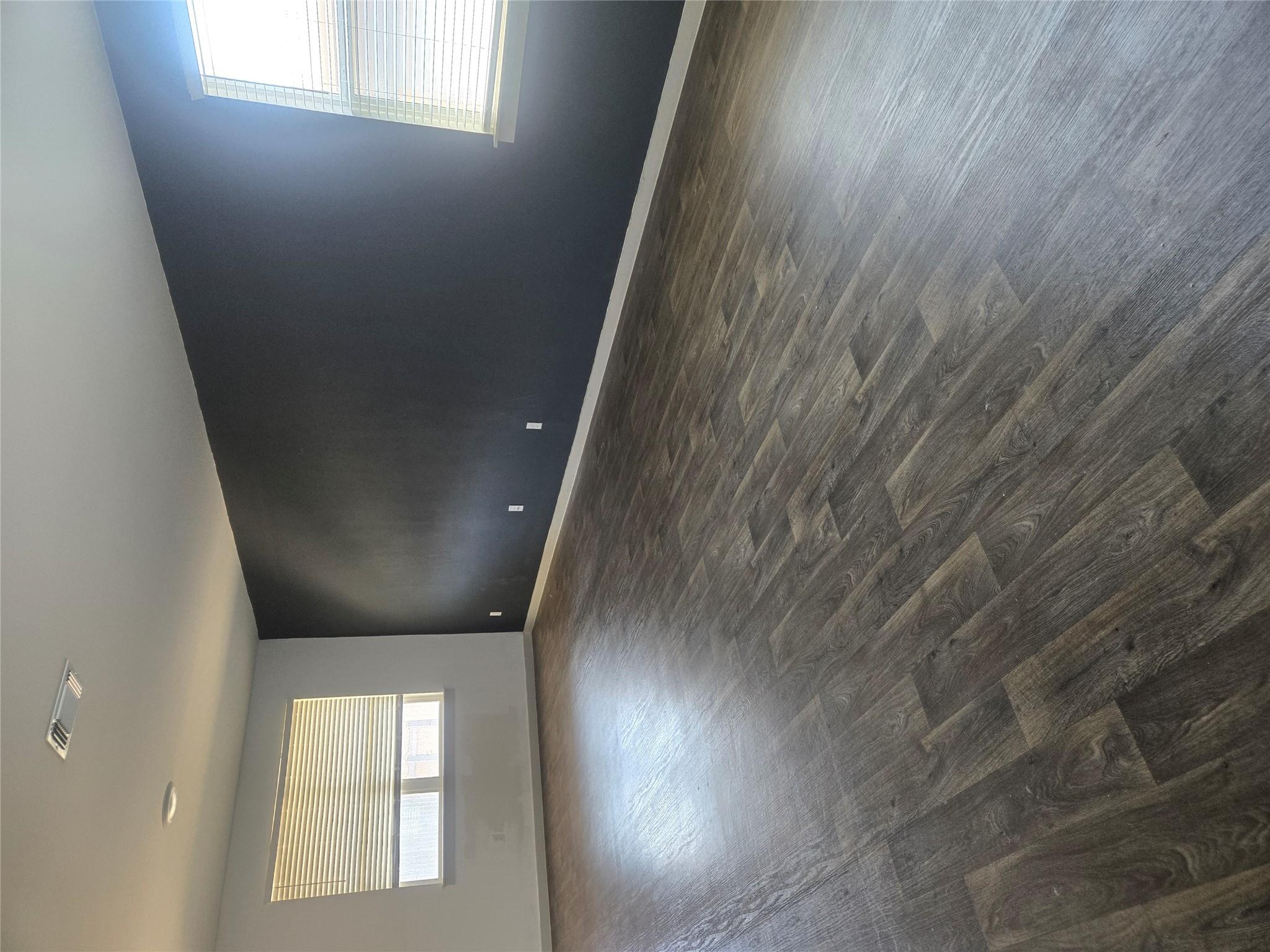 604 Concho River Dr, Hutto, TX 78634