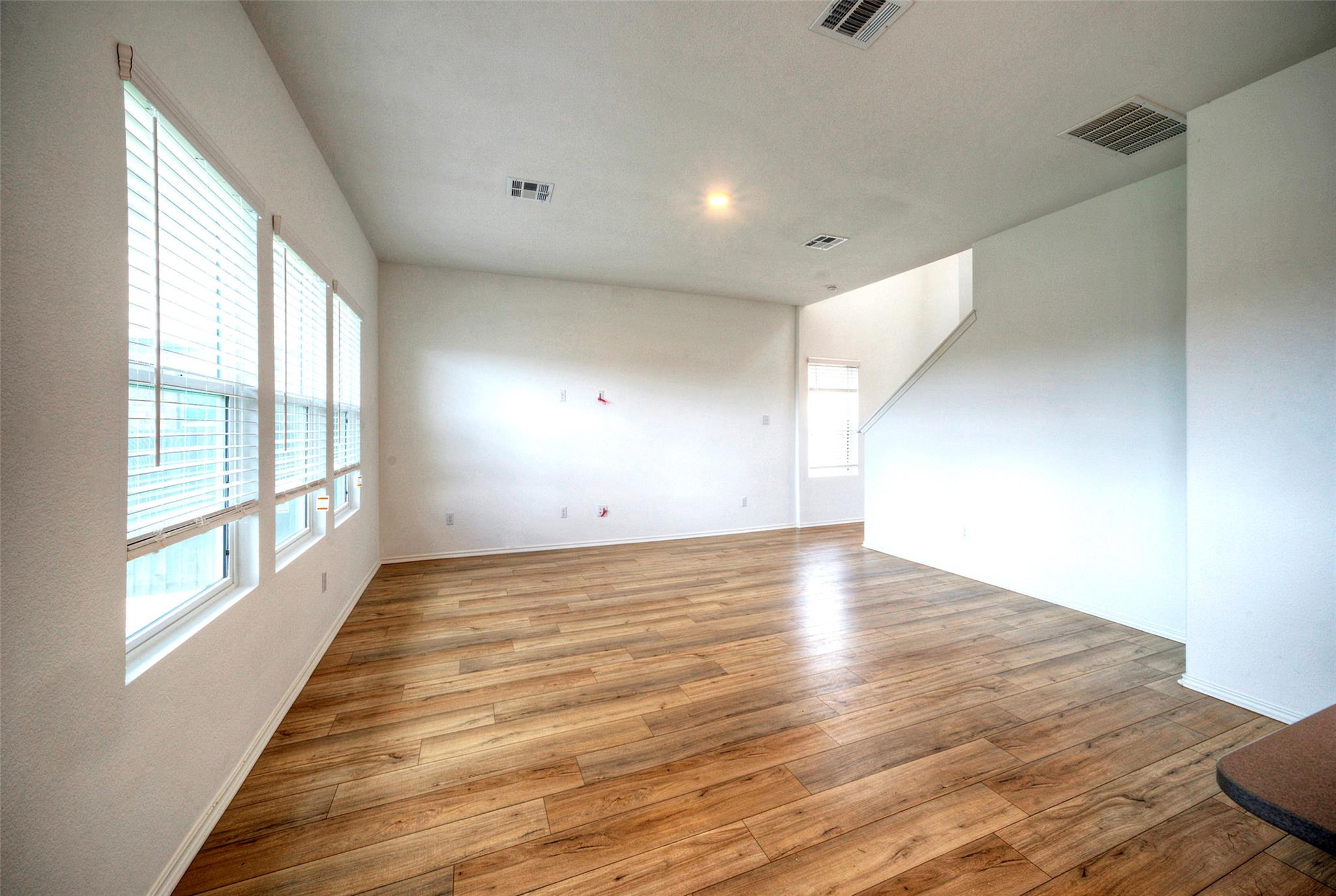 504 Milliner Loop, Hutto, TX 78634