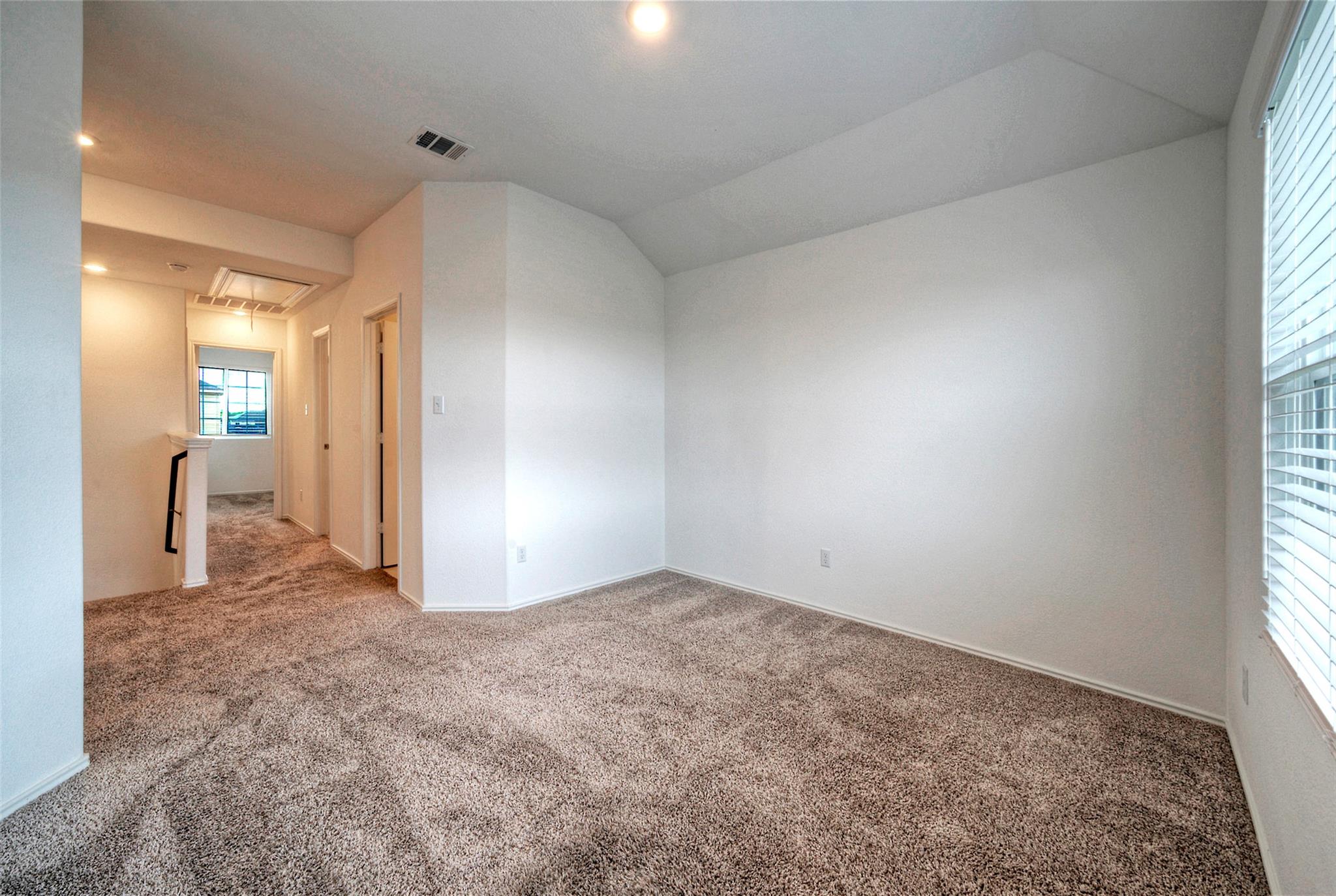 504 Milliner Loop, Hutto, TX 78634