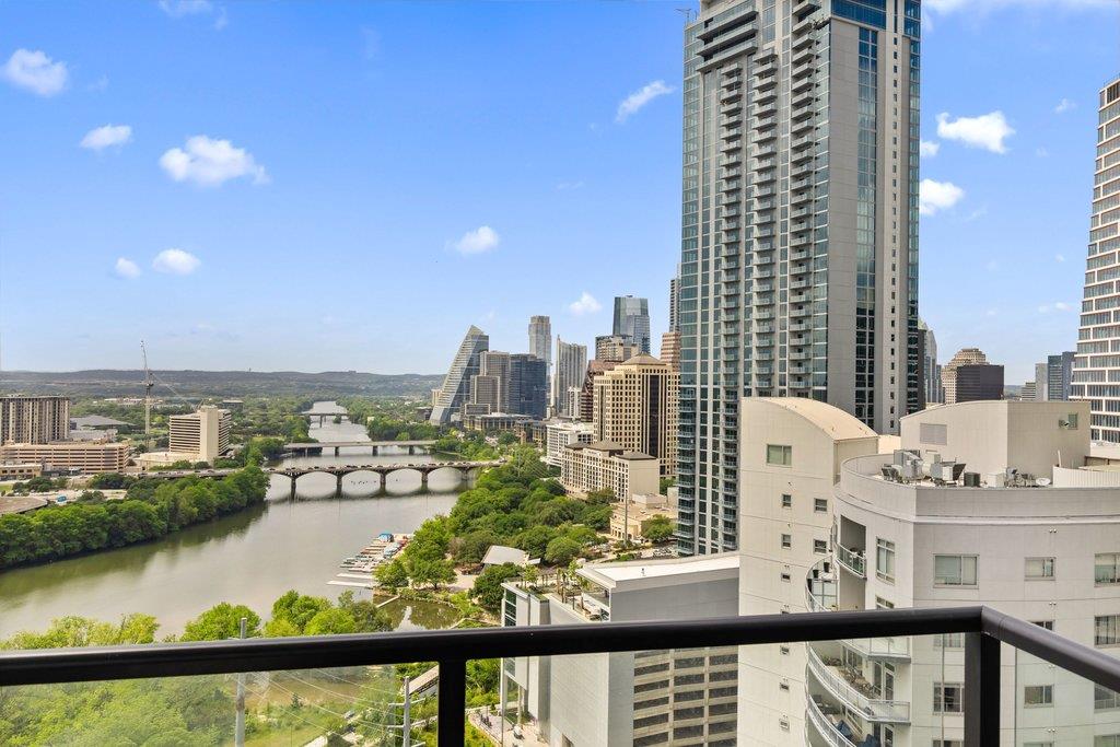 70 Rainey St # 2208, Austin, TX 78701