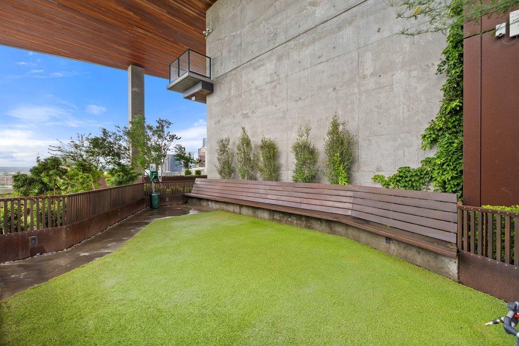 70 Rainey St # 2208, Austin, TX 78701