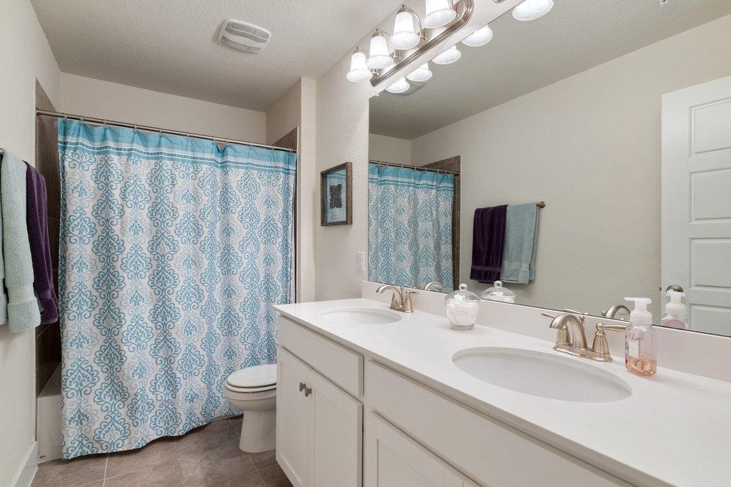 7409 Merrick Ln # 40, Austin, TX 78745