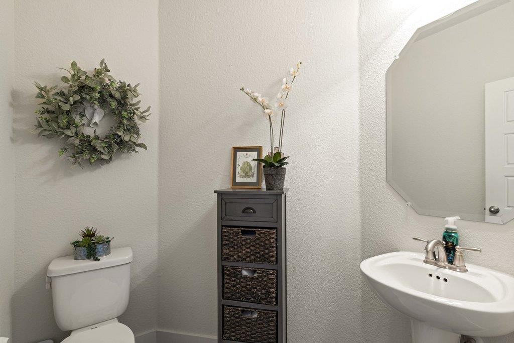 7409 Merrick Ln # 40, Austin, TX 78745