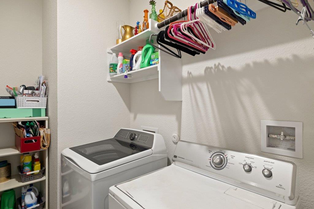 7409 Merrick Ln # 40, Austin, TX 78745