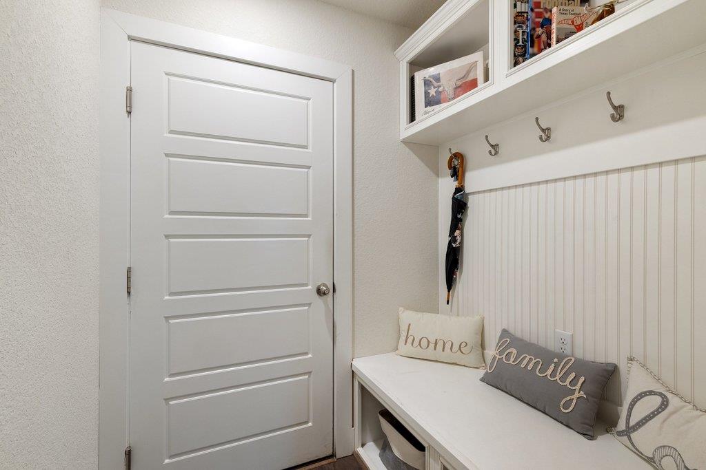 7409 Merrick Ln # 40, Austin, TX 78745