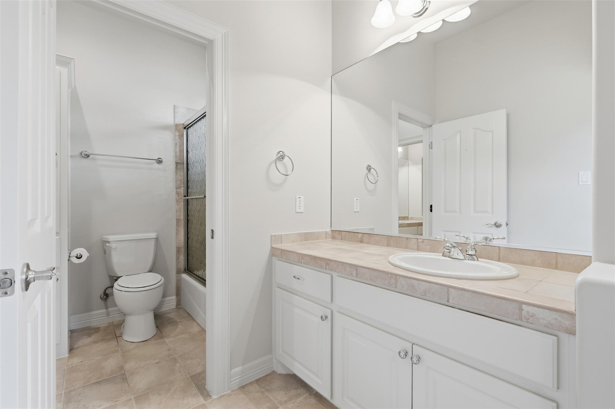 404 Ten Oaks Dr, Georgetown, TX 78633