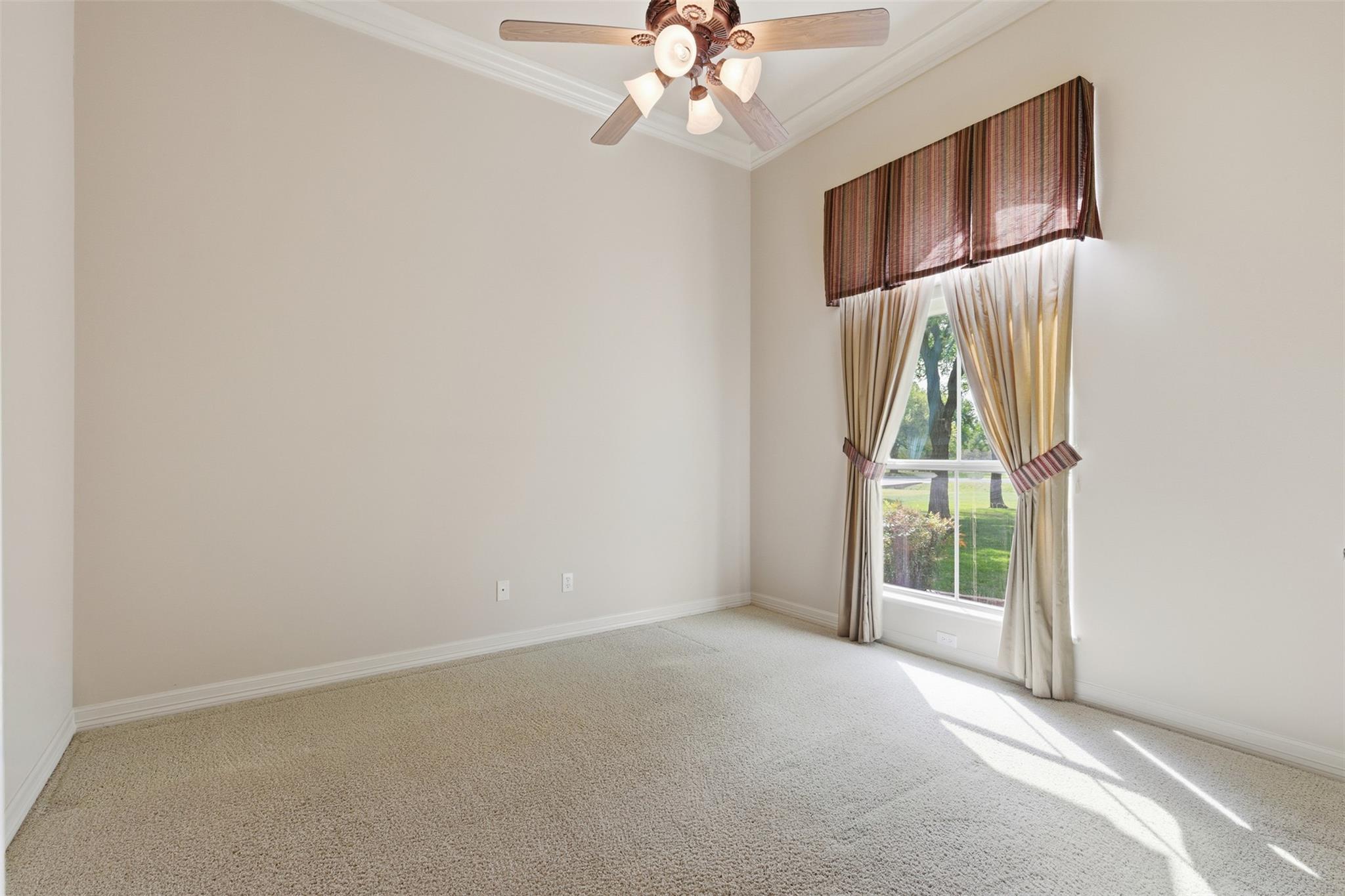 404 Ten Oaks Dr, Georgetown, TX 78633