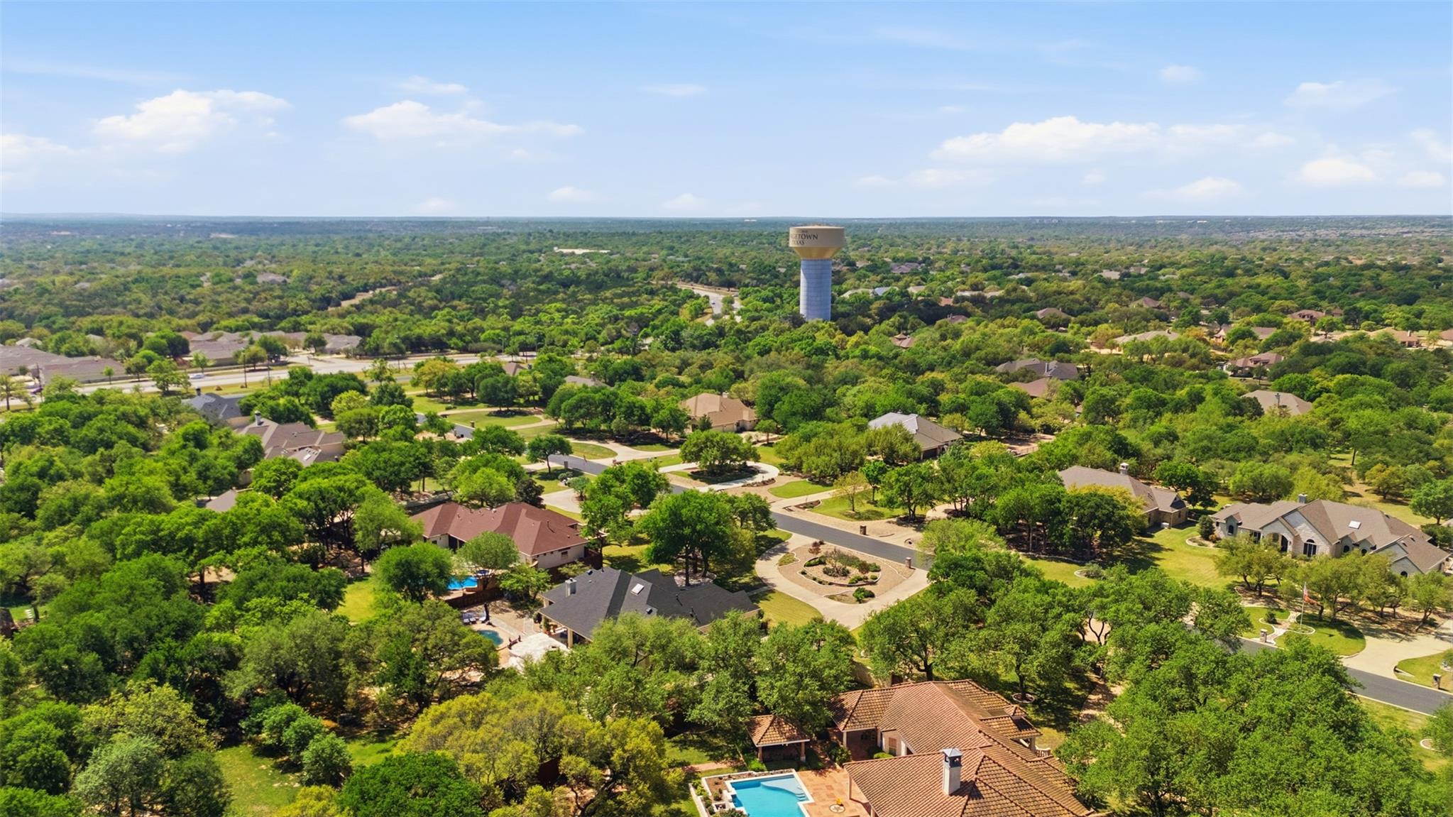 404 Ten Oaks Dr, Georgetown, TX 78633