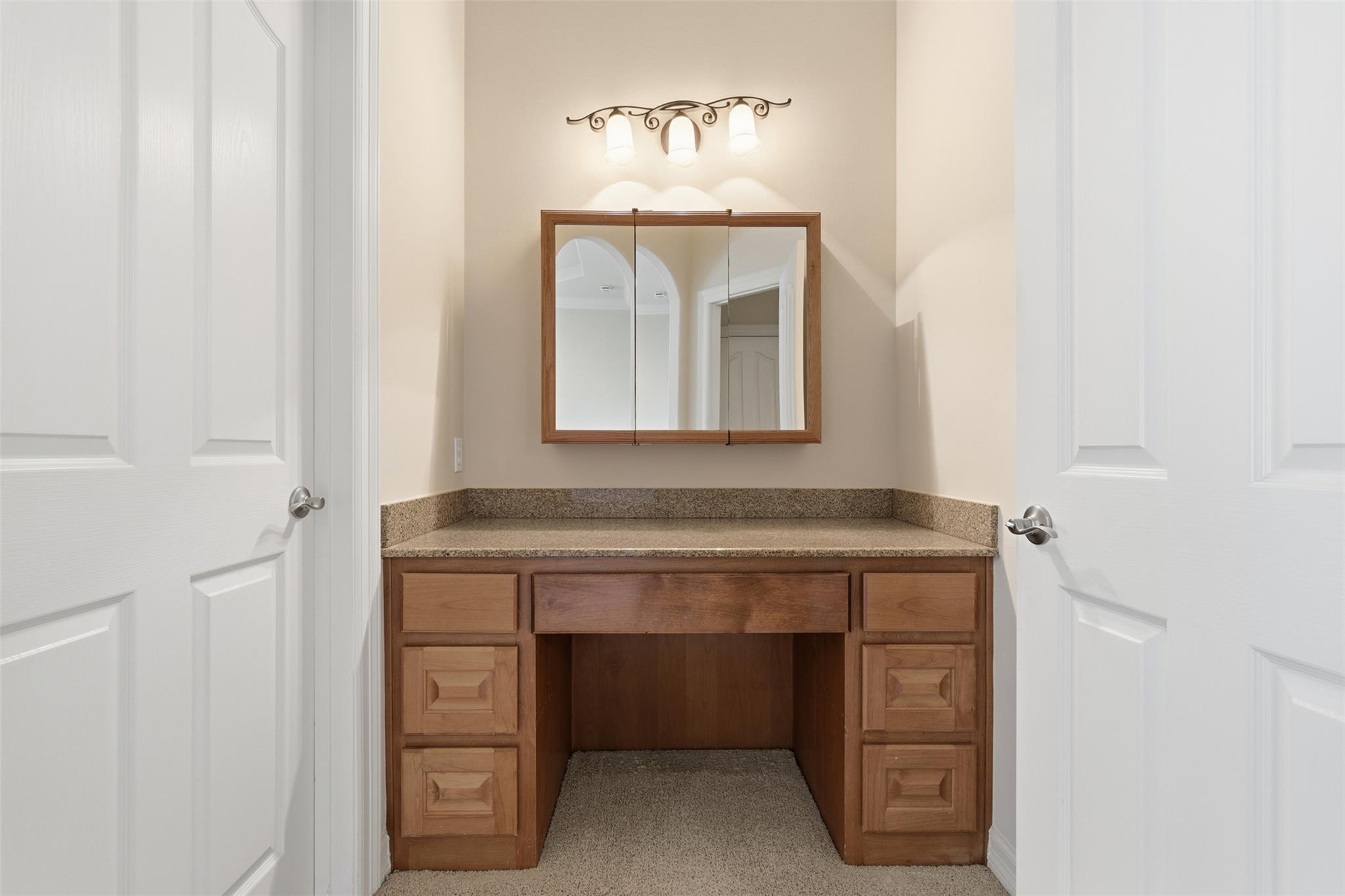 404 Ten Oaks Dr, Georgetown, TX 78633