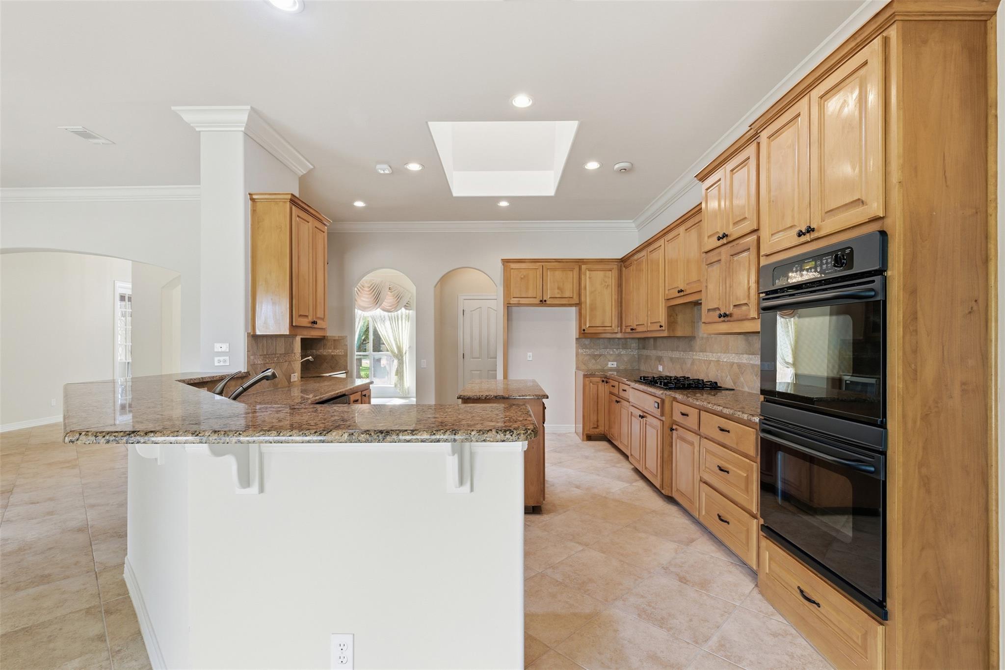 404 Ten Oaks Dr, Georgetown, TX 78633