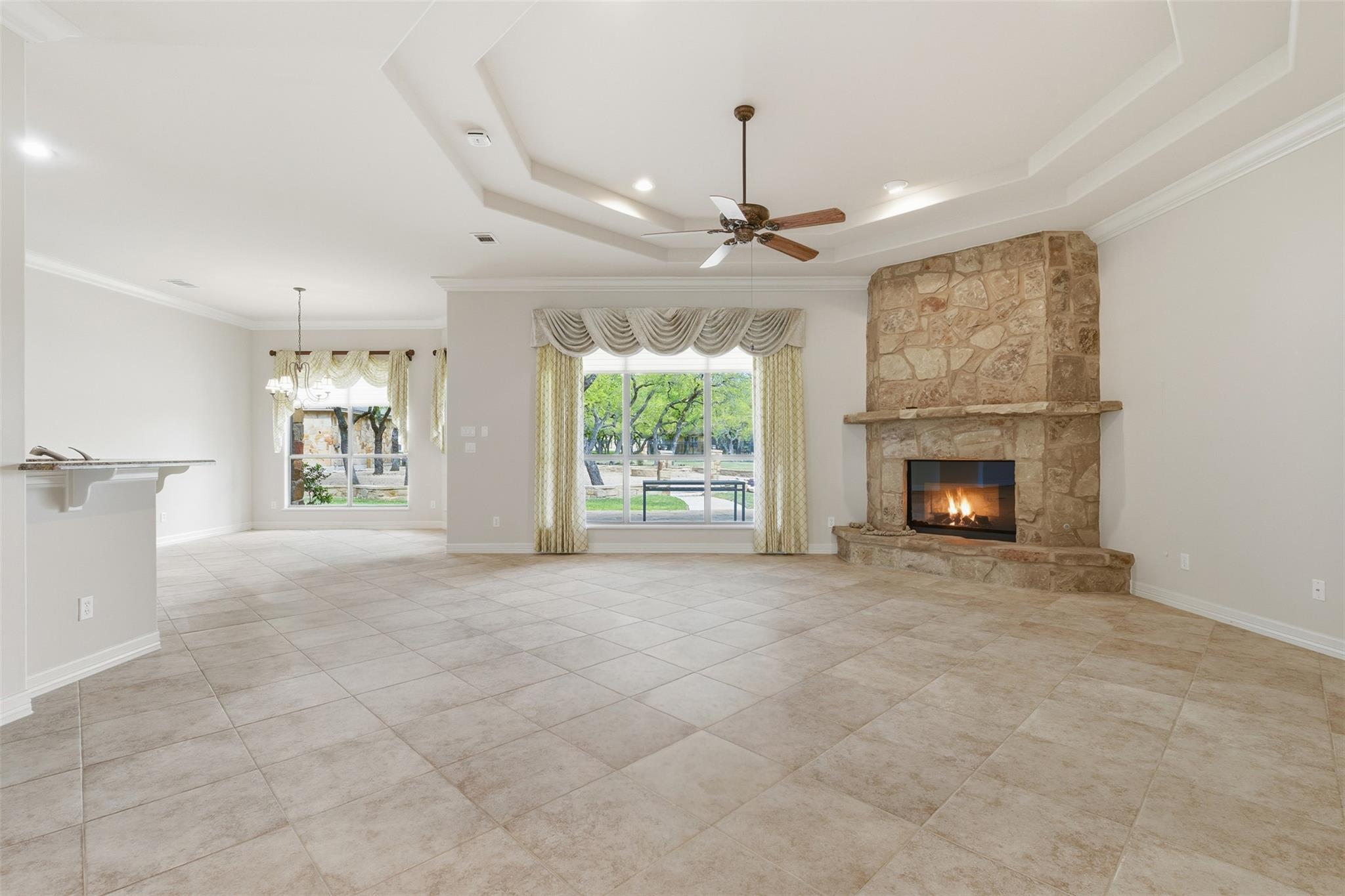 404 Ten Oaks Dr, Georgetown, TX 78633