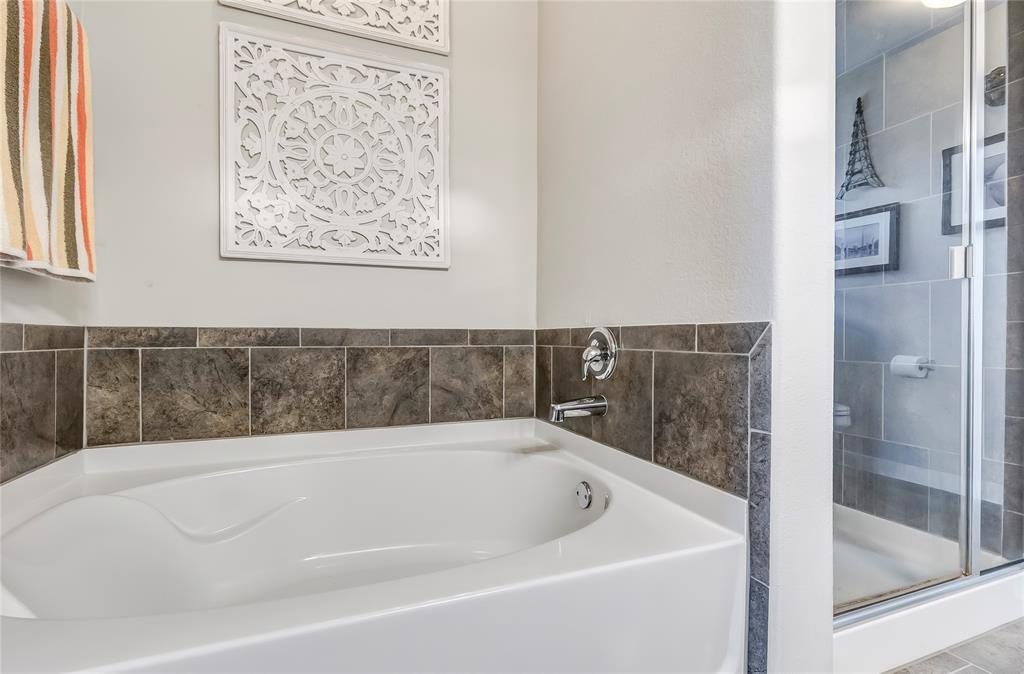 231 Windswept Way, Kyle, TX 78640