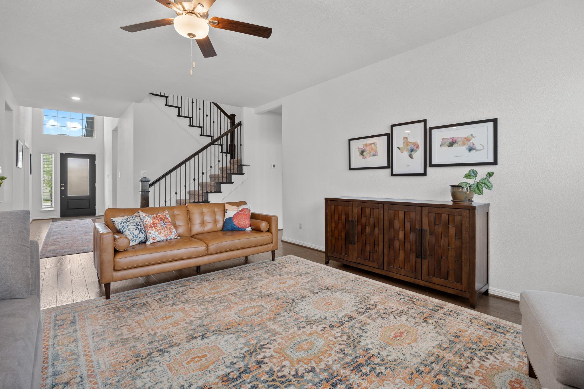 184 Lenera Dr, Liberty Hill, TX 78642