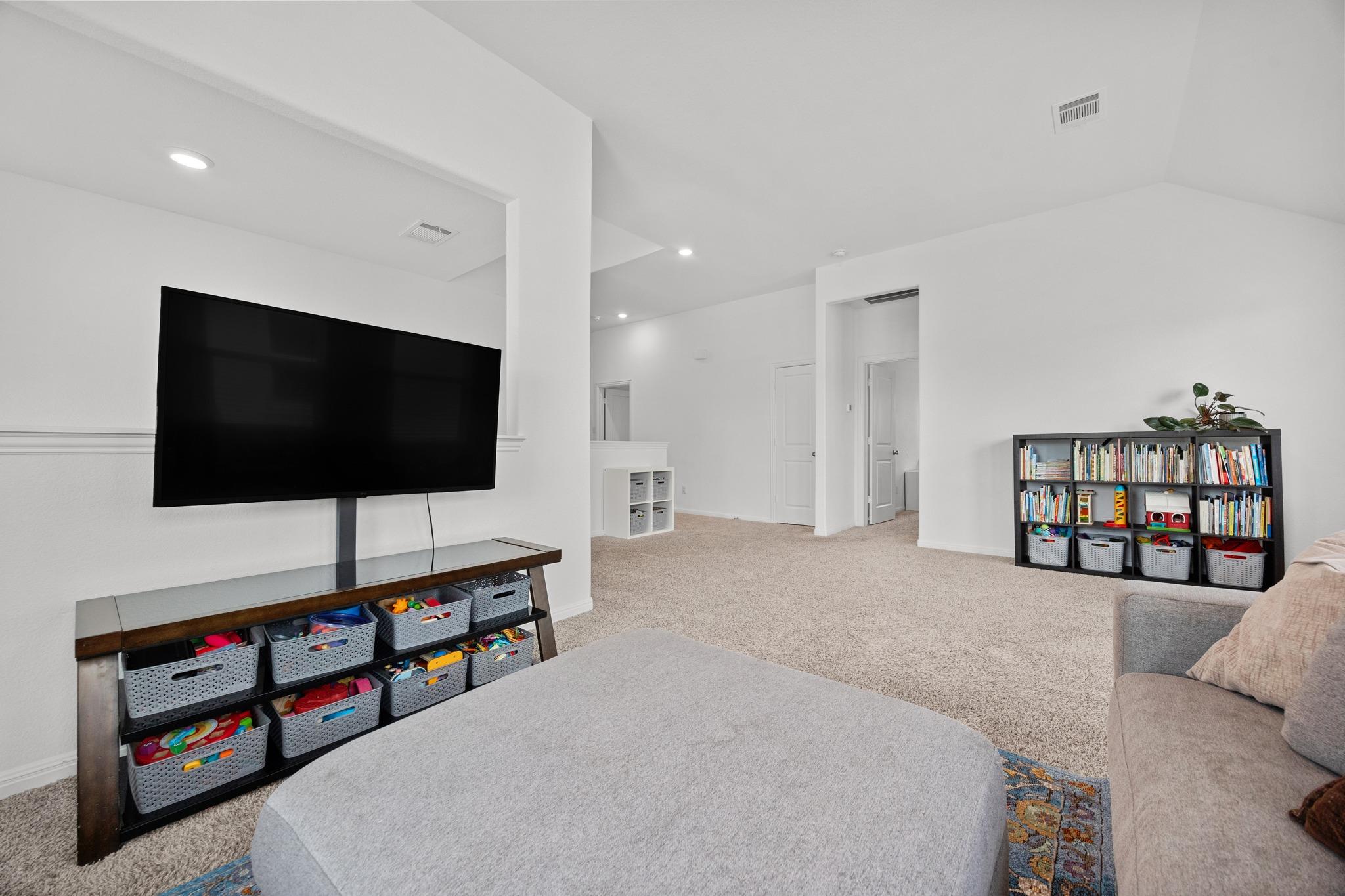 184 Lenera Dr, Liberty Hill, TX 78642