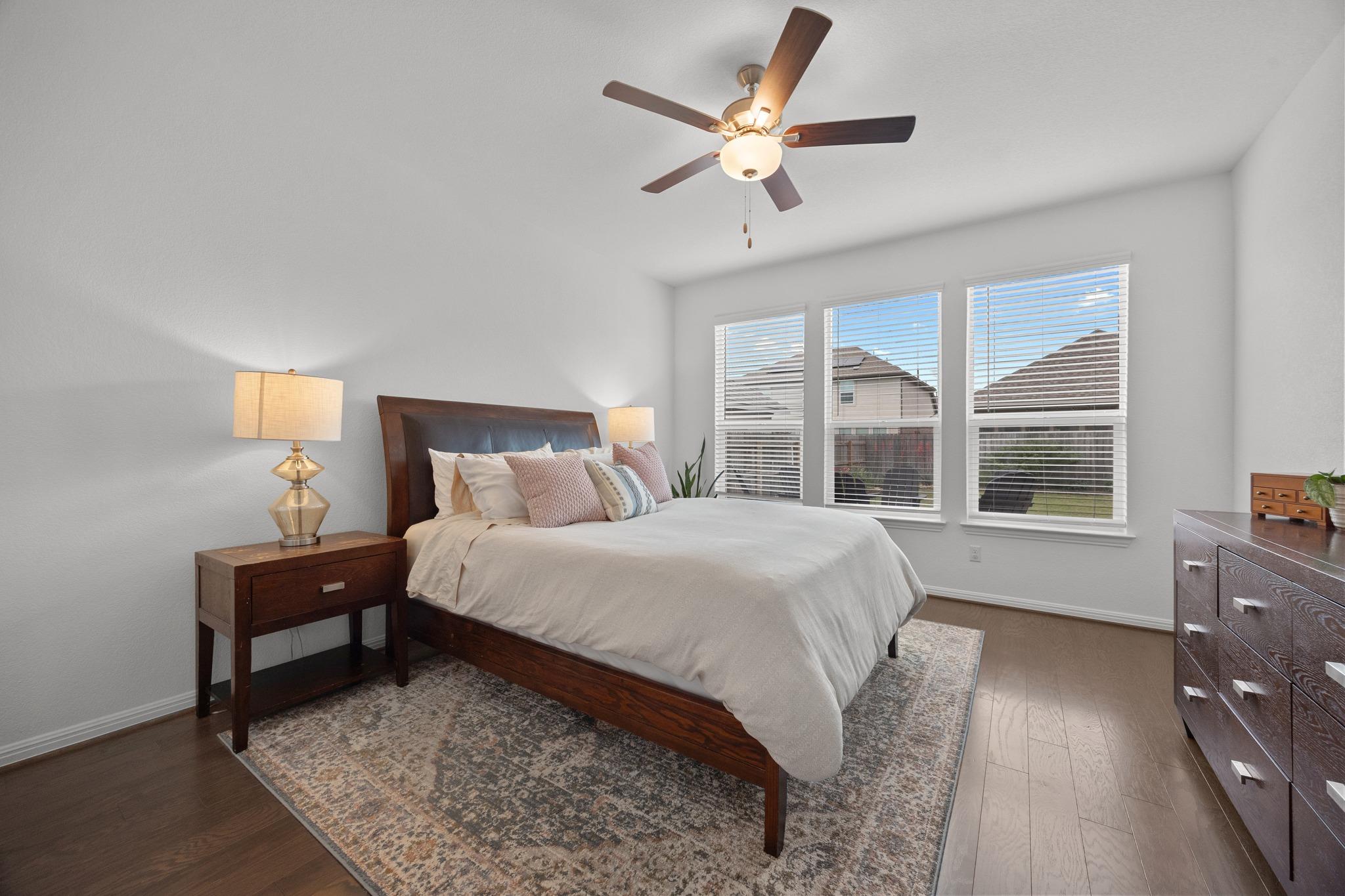 184 Lenera Dr, Liberty Hill, TX 78642