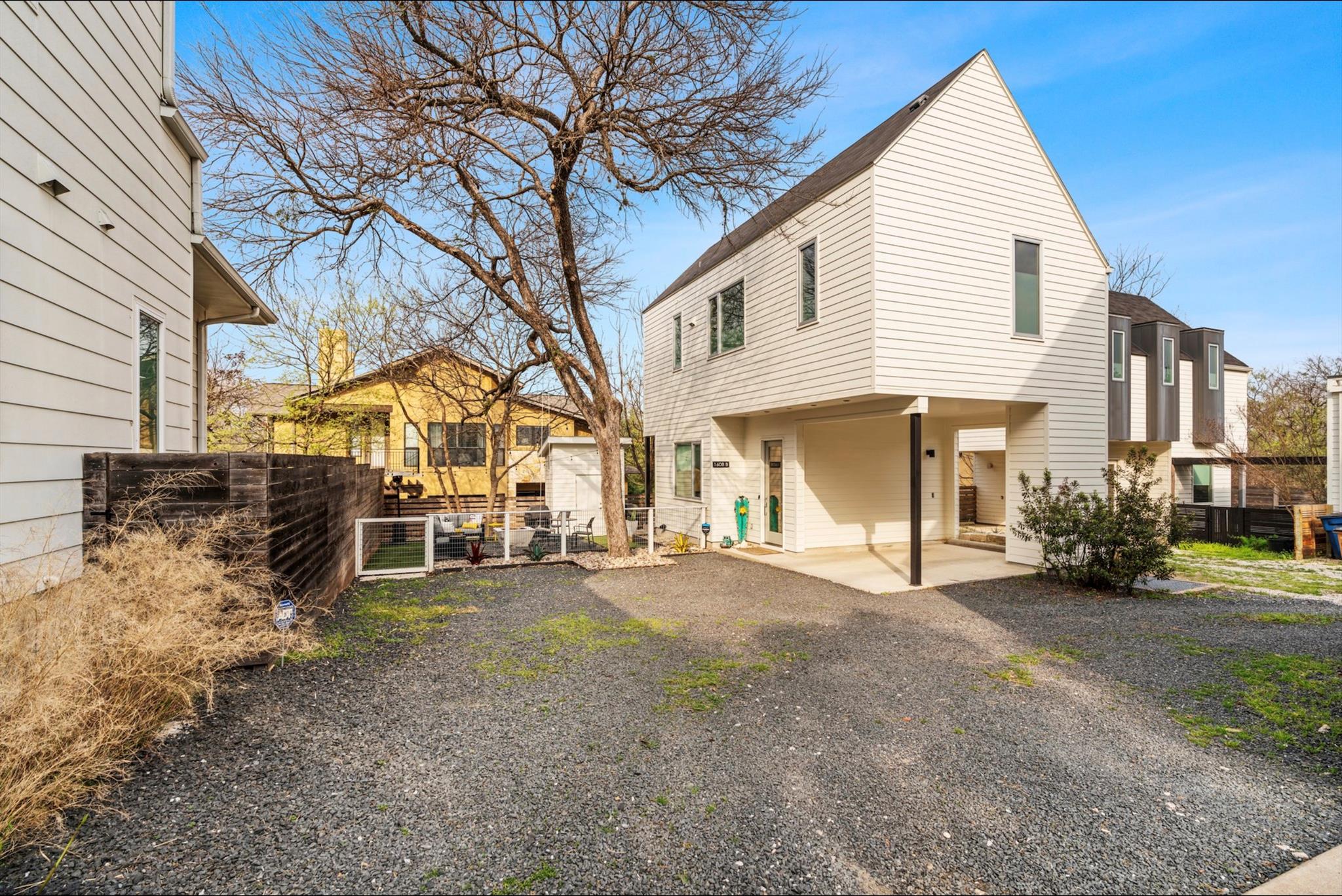 1608 Ravey St # B, Austin, TX 78704