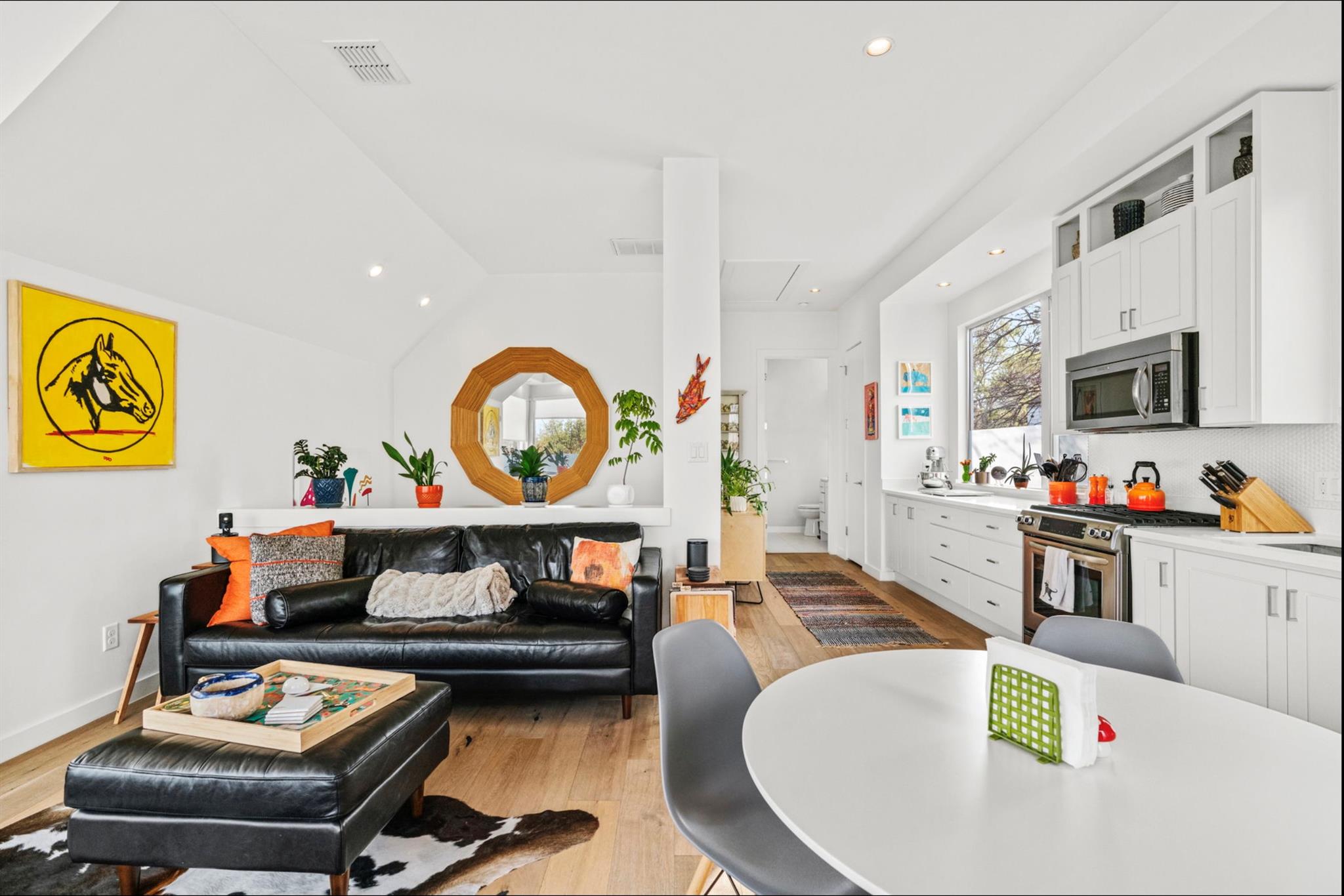 1608 Ravey St # B, Austin, TX 78704