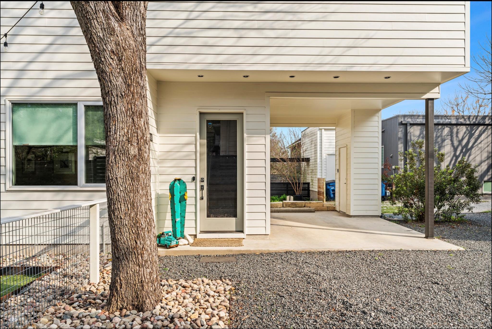 1608 Ravey St # B, Austin, TX 78704