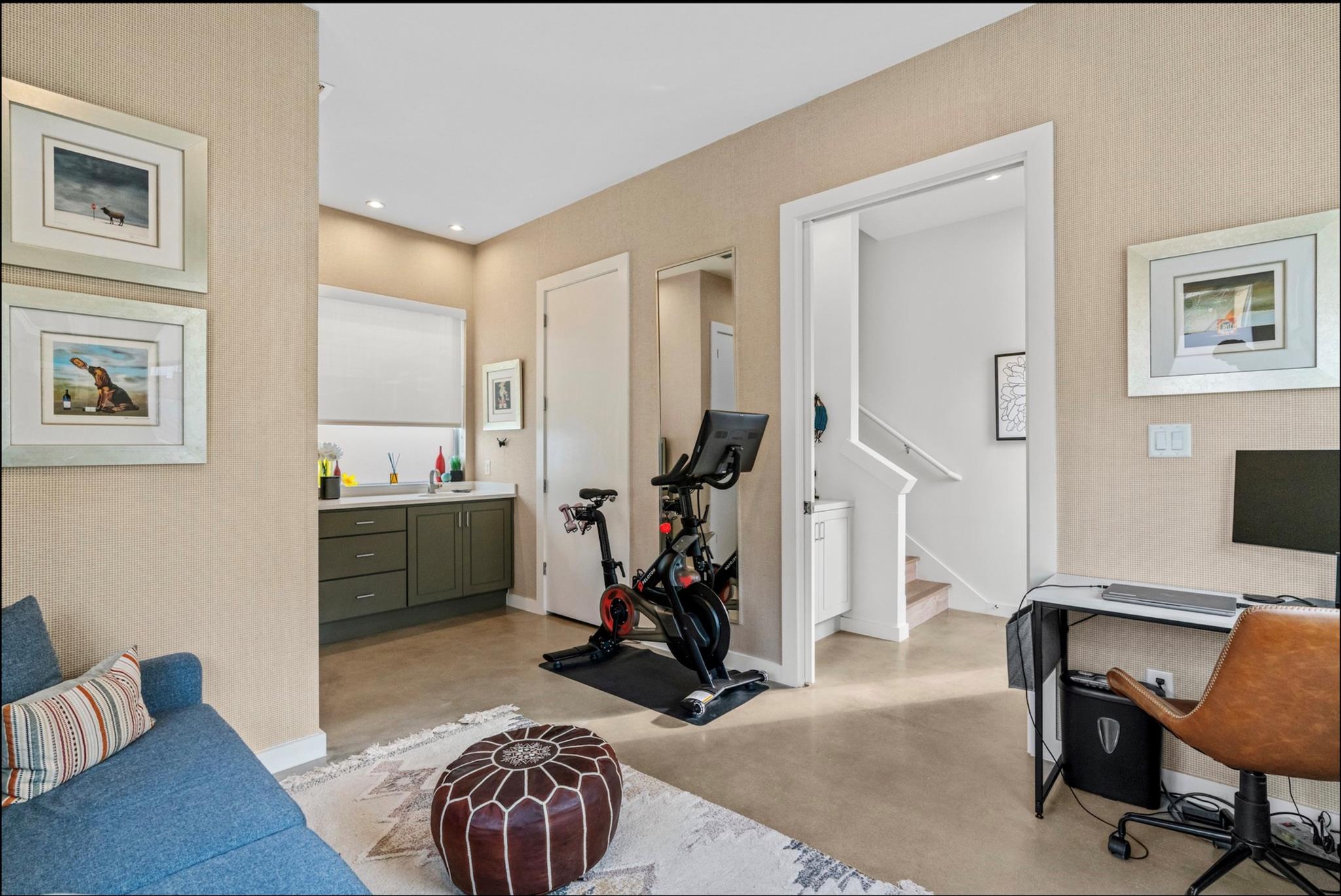 1608 Ravey St # B, Austin, TX 78704