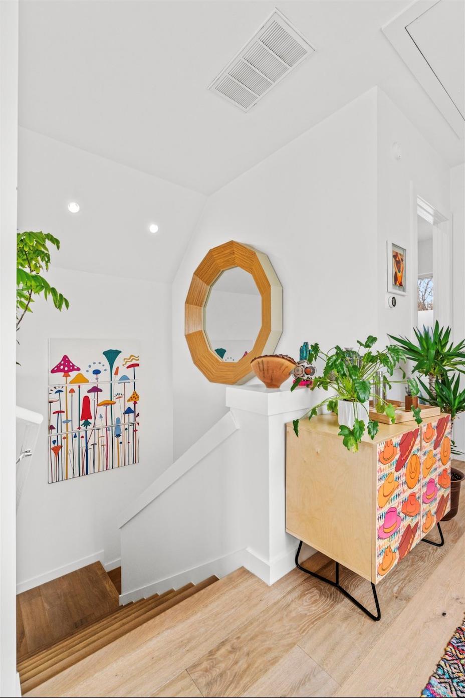 1608 Ravey St # B, Austin, TX 78704