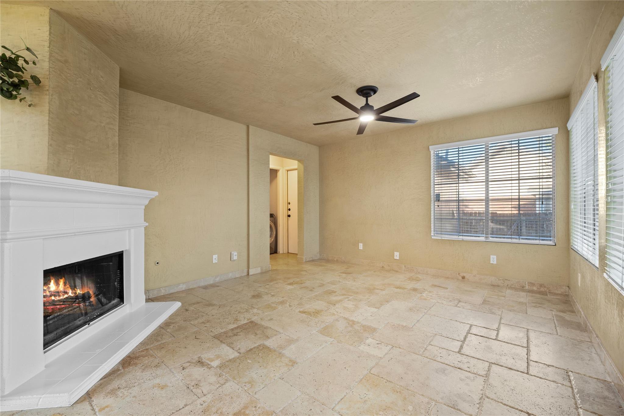 11021 Whiskey River Dr, Austin, TX 78748