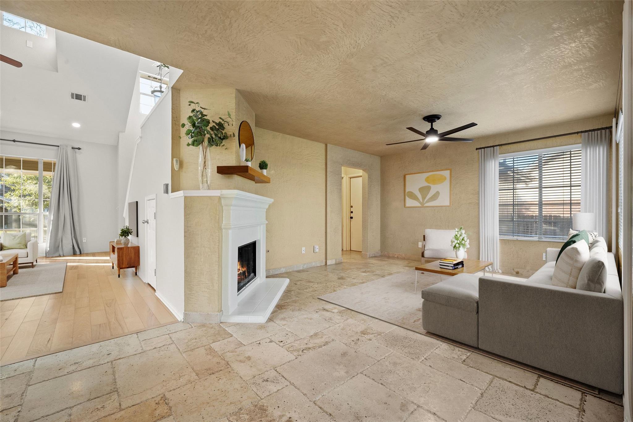 11021 Whiskey River Dr, Austin, TX 78748