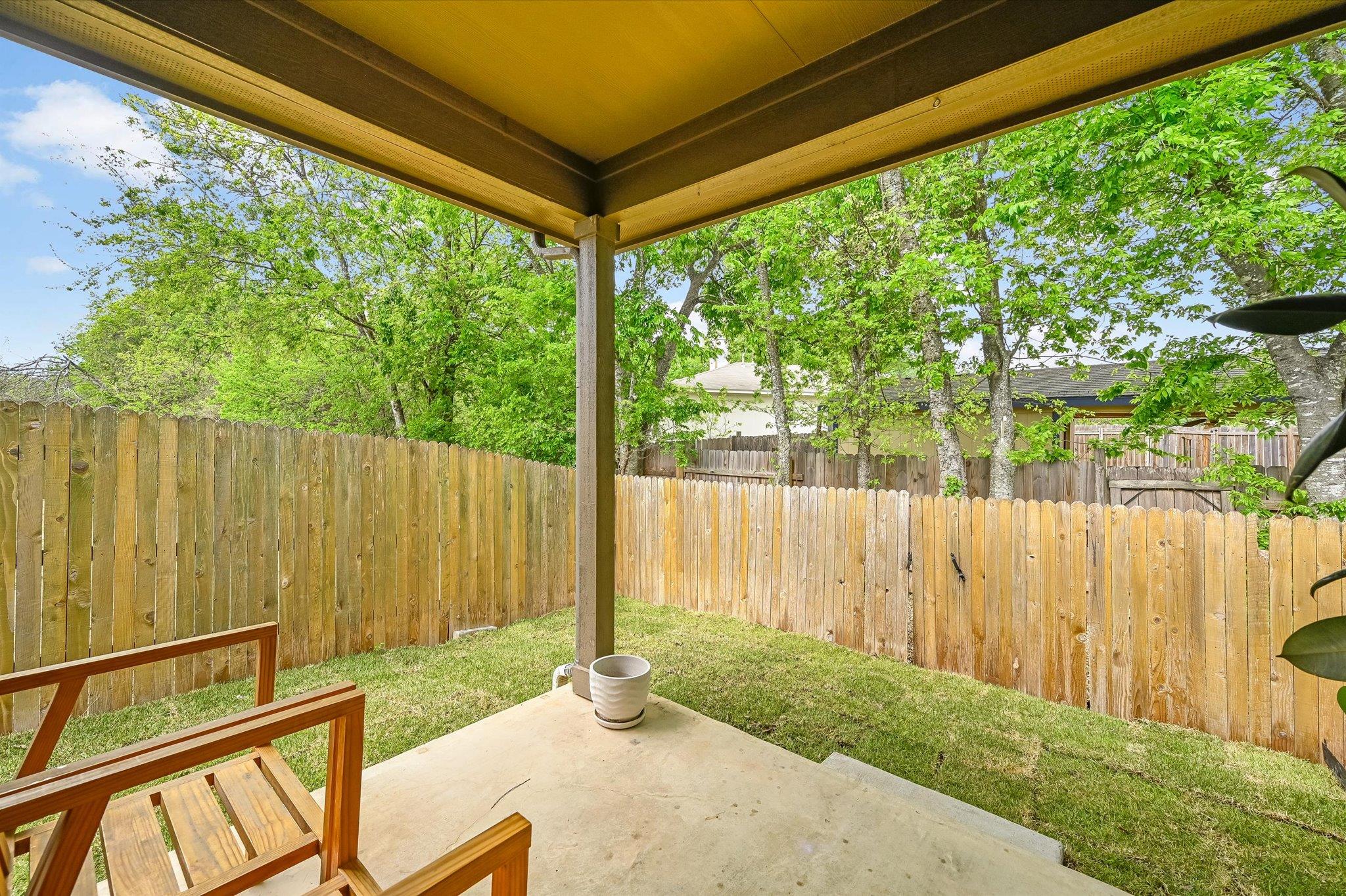 115 Cibolo Creek Dr, Kyle, TX 78640