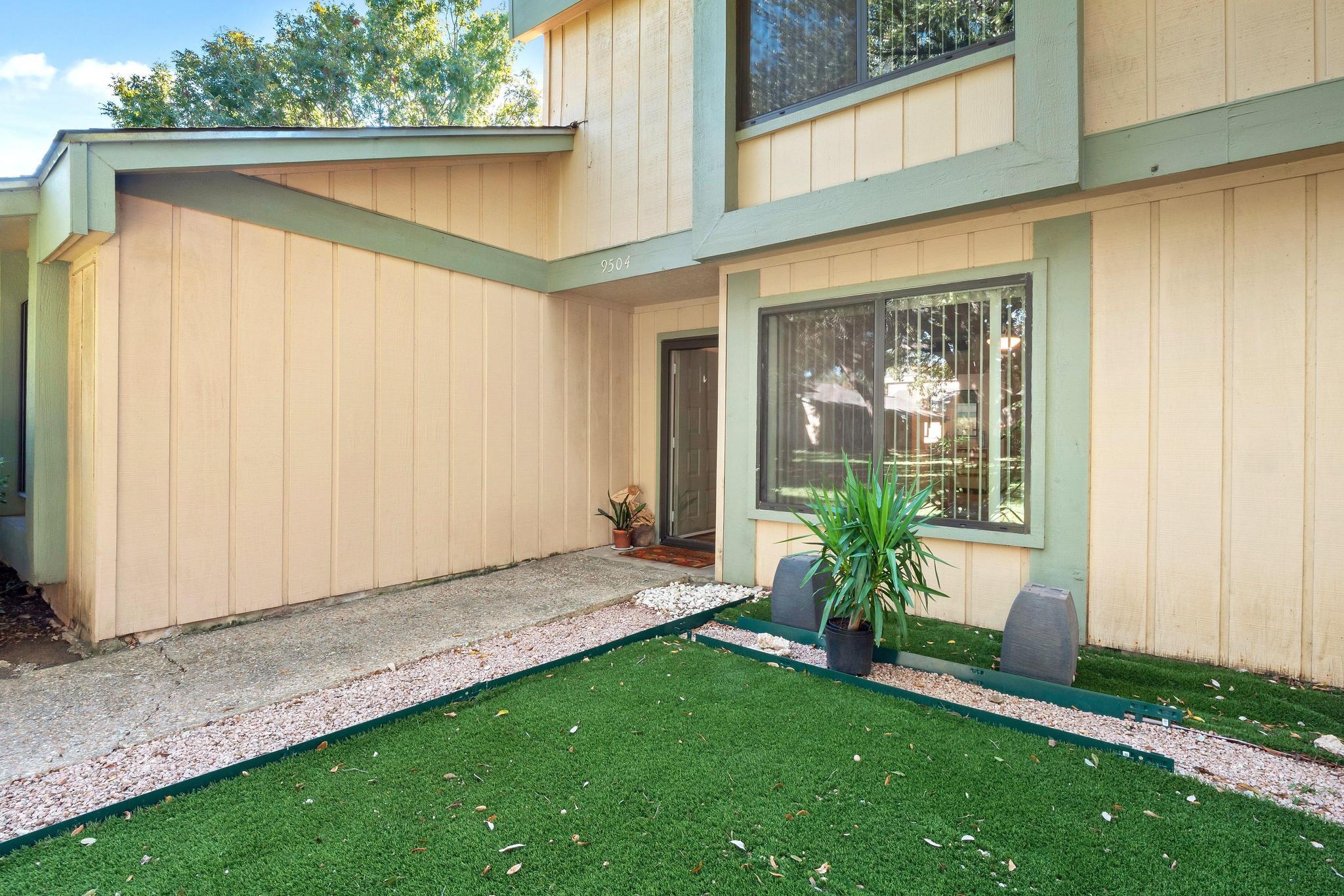 9504 Quail Village Ln, Austin, TX 78758