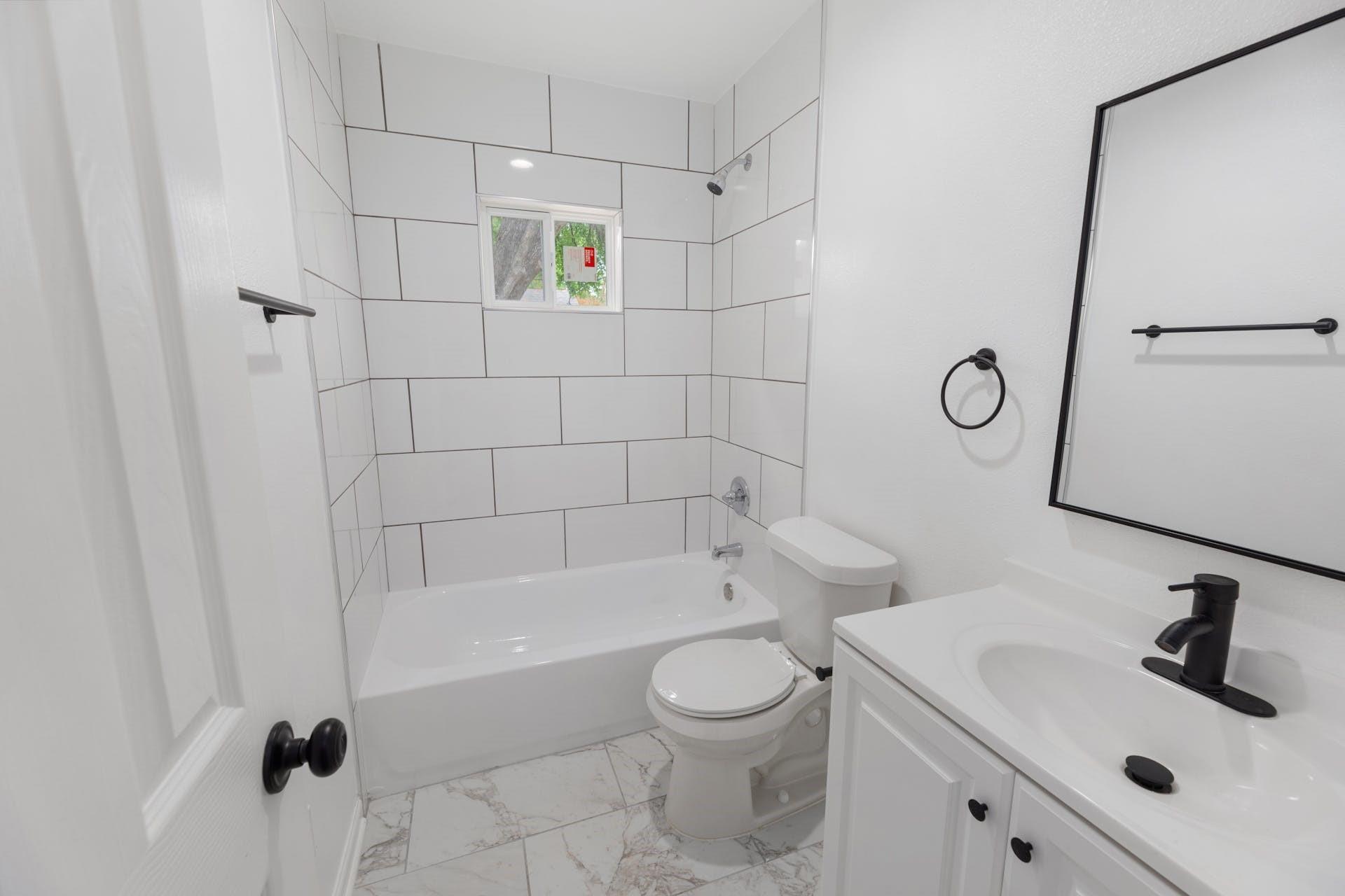 404 Middle Ln, Austin, TX 78753