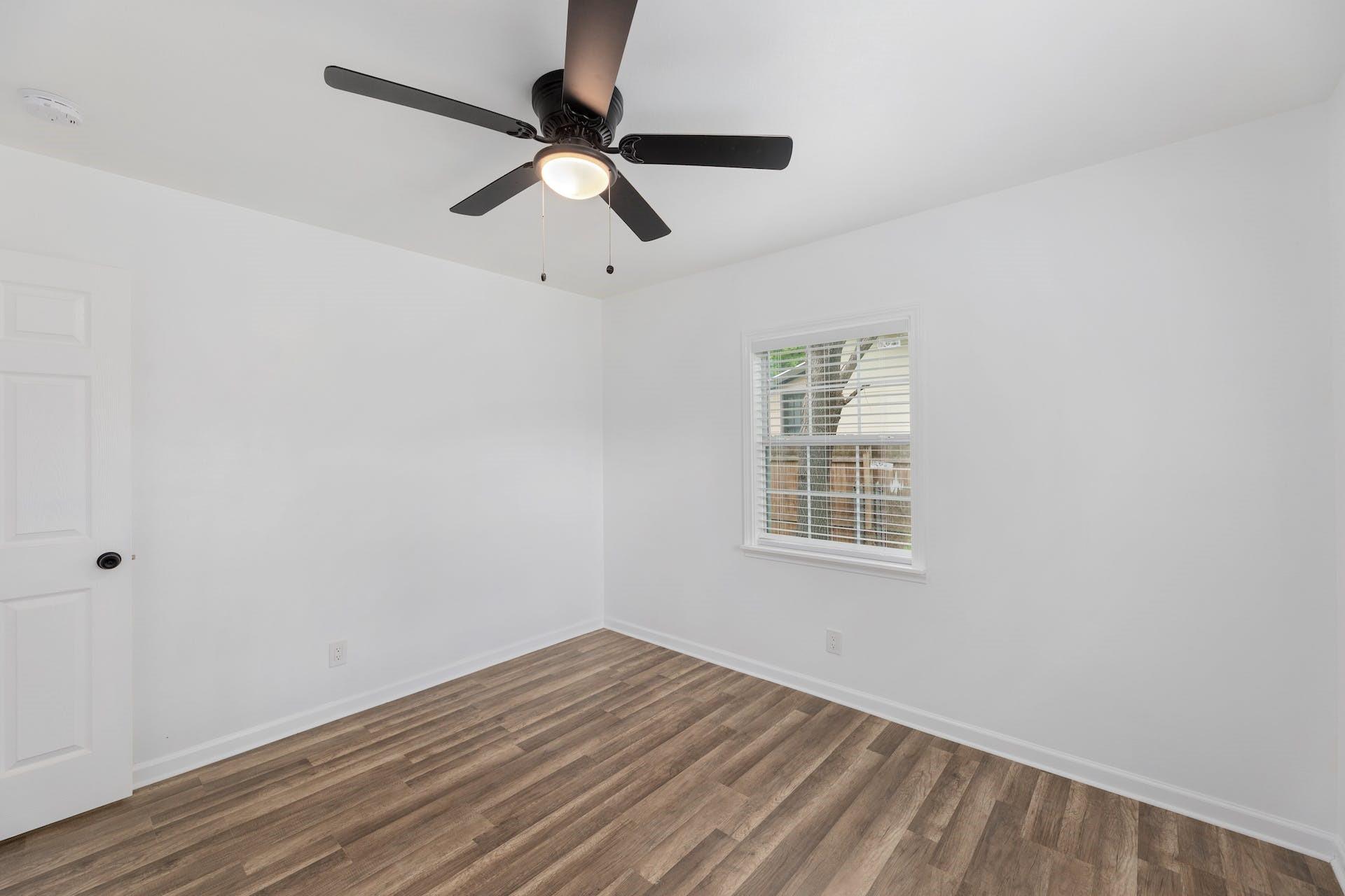 404 Middle Ln, Austin, TX 78753