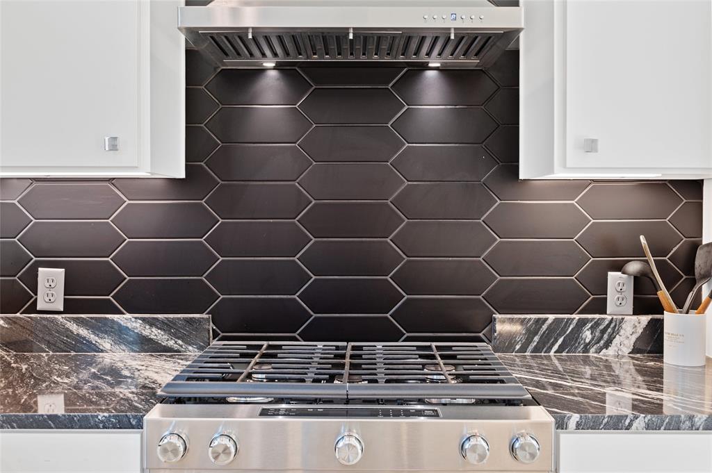 1704 E 32nd St # B, Austin, TX 78722