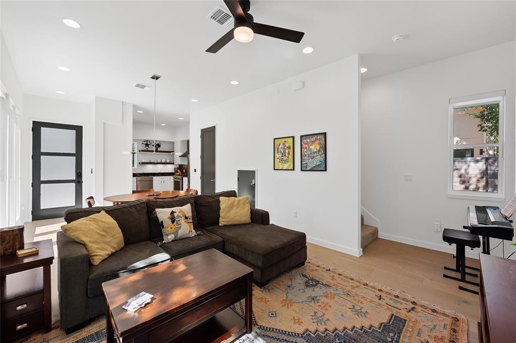 1704 E 32nd St # B, Austin, TX 78722