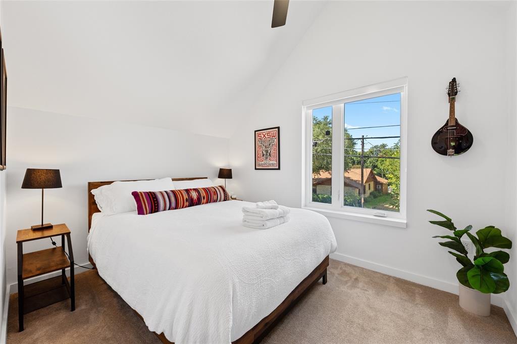 1704 E 32nd St # B, Austin, TX 78722