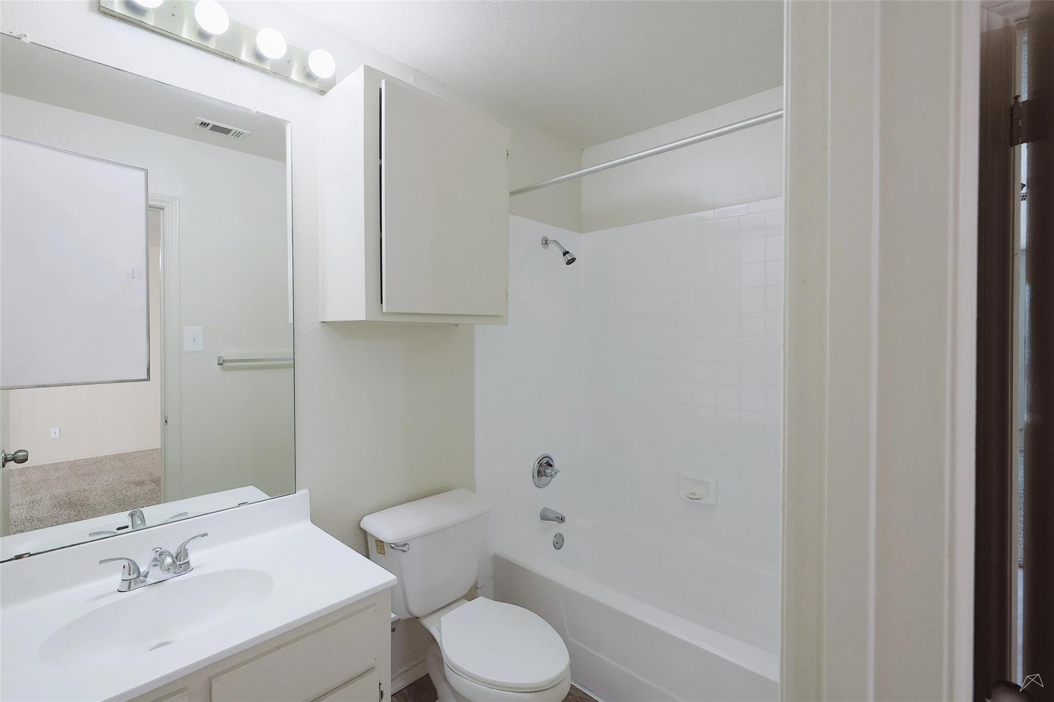 10401 N Lamar Blvd # D101, Austin, TX 78753