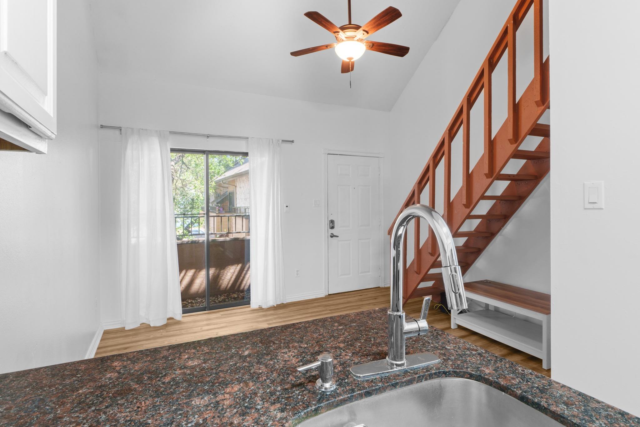 2714 Nueces St # 206, Austin, TX 78705