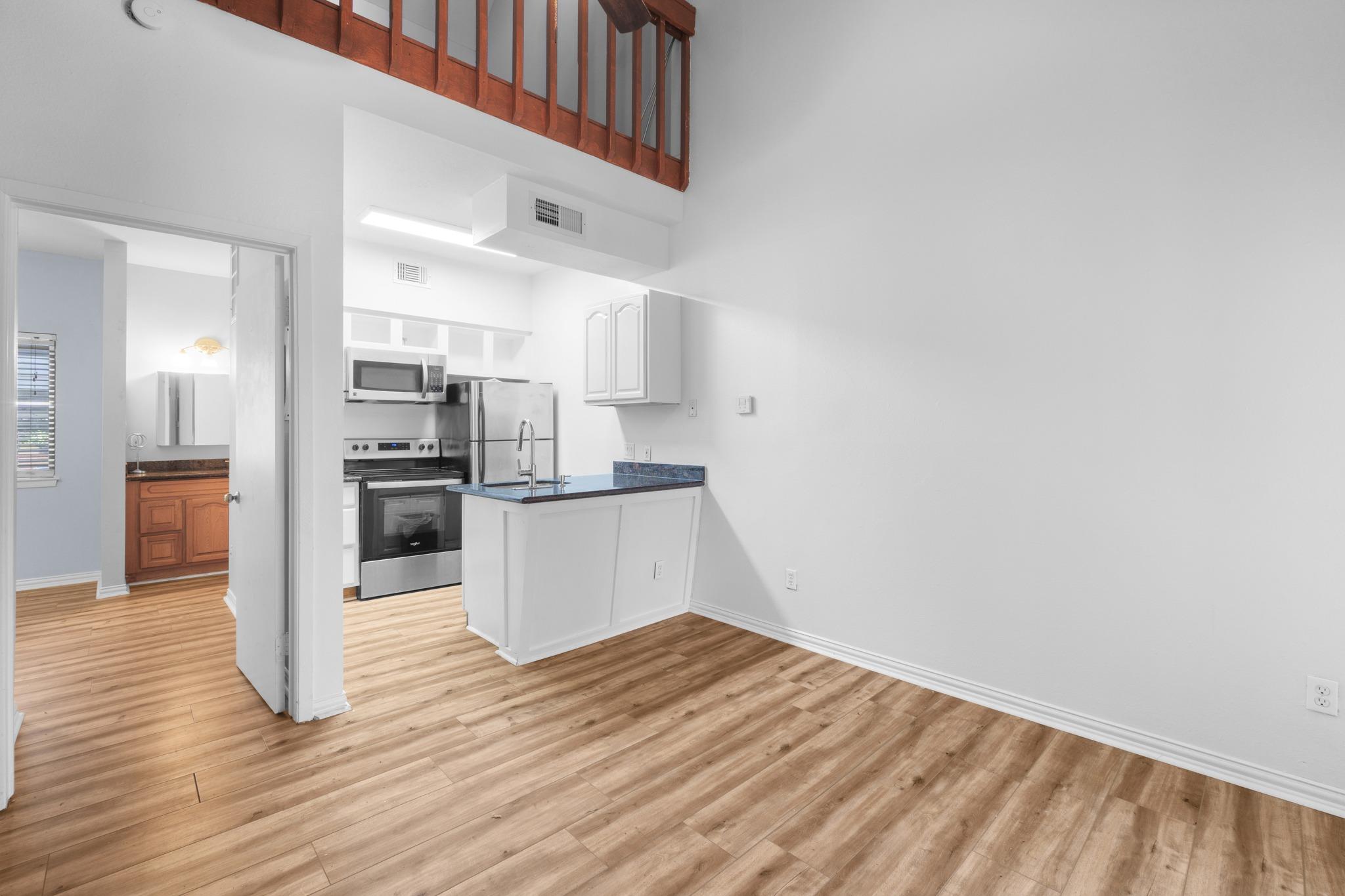 2714 Nueces St # 206, Austin, TX 78705