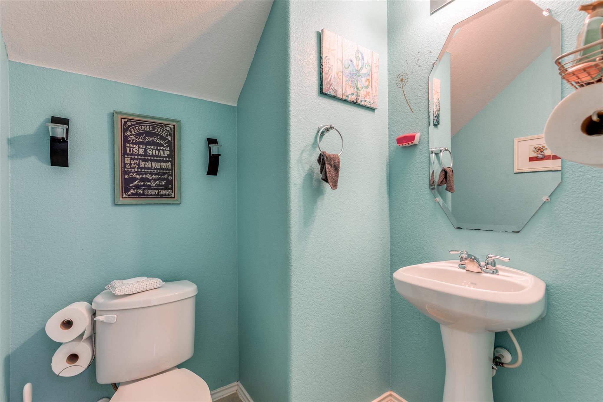 1814 Paseo Verde Dr, Leander, TX 78641