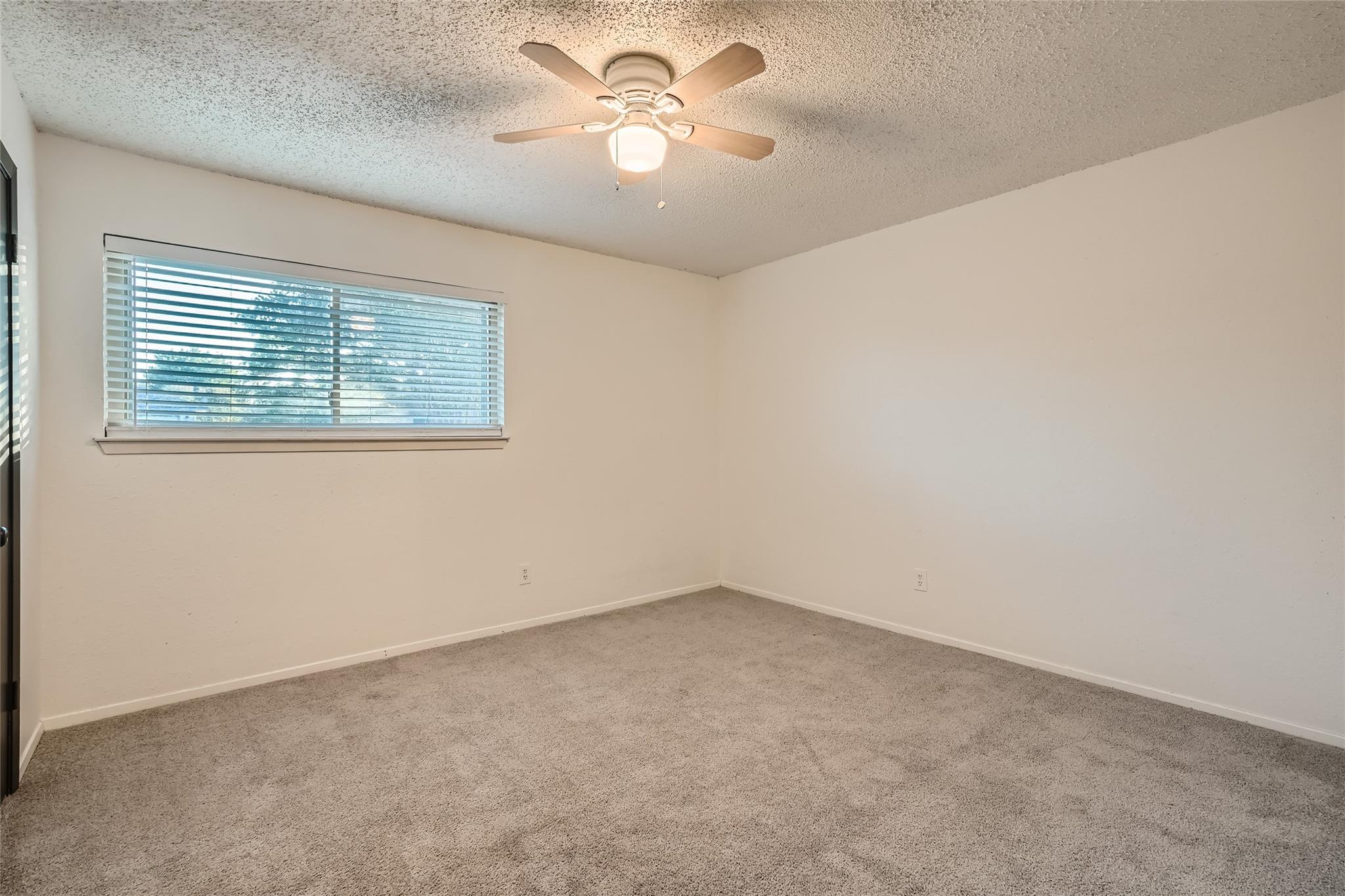 3305 Broken Spoke Trl, Georgetown, TX 78628