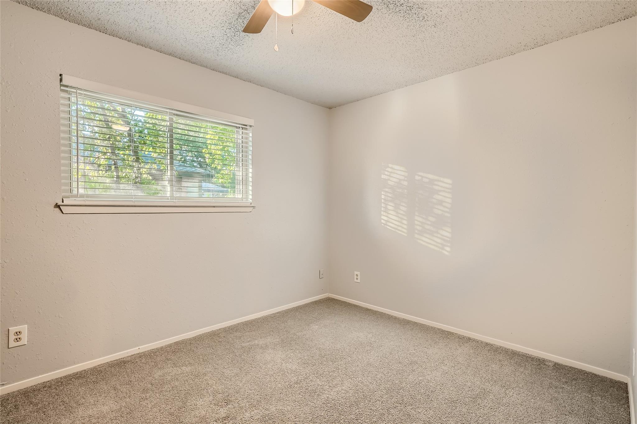 3305 Broken Spoke Trl, Georgetown, TX 78628