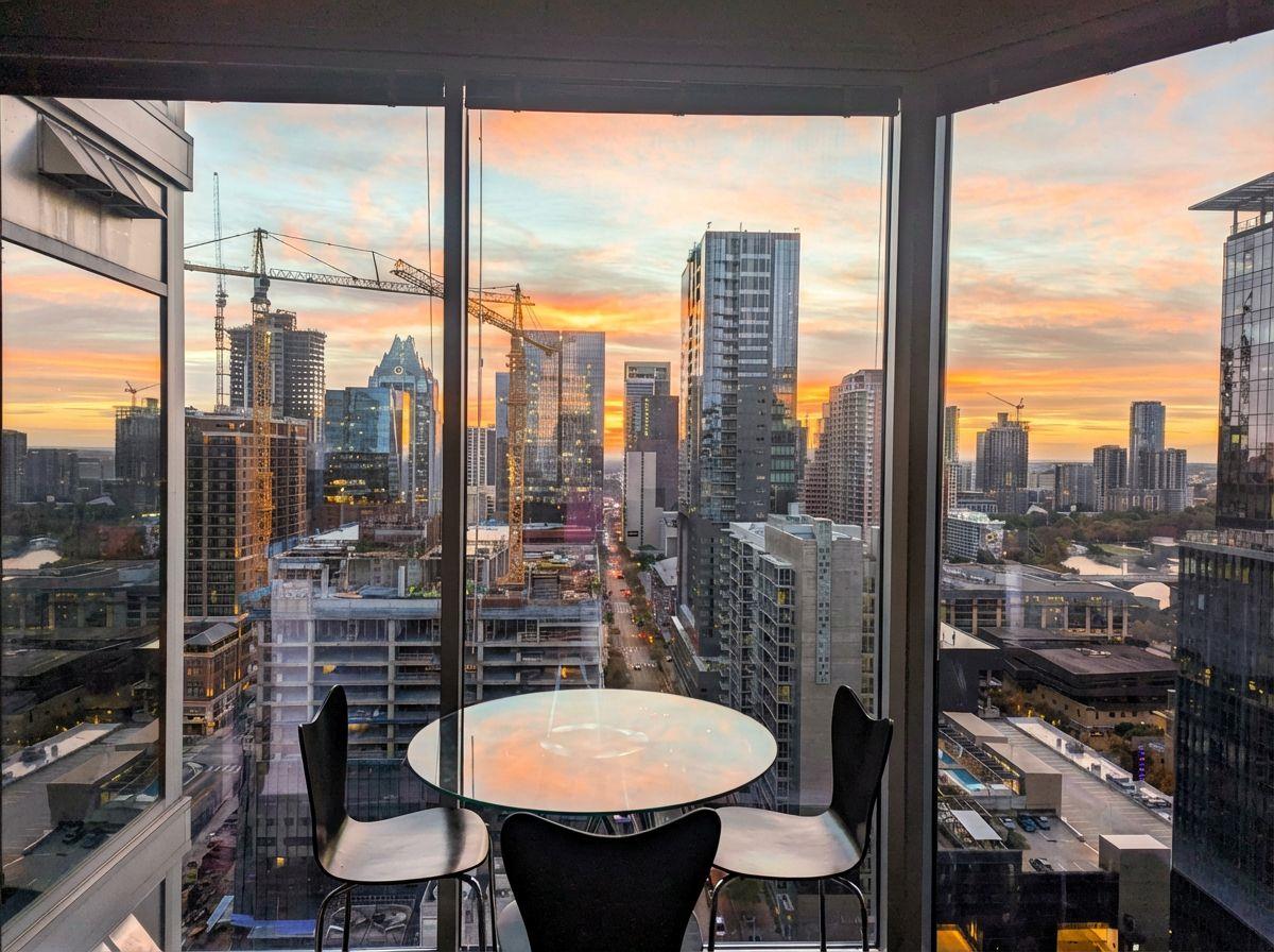 360 Nueces St # 2501, Austin, TX 78701