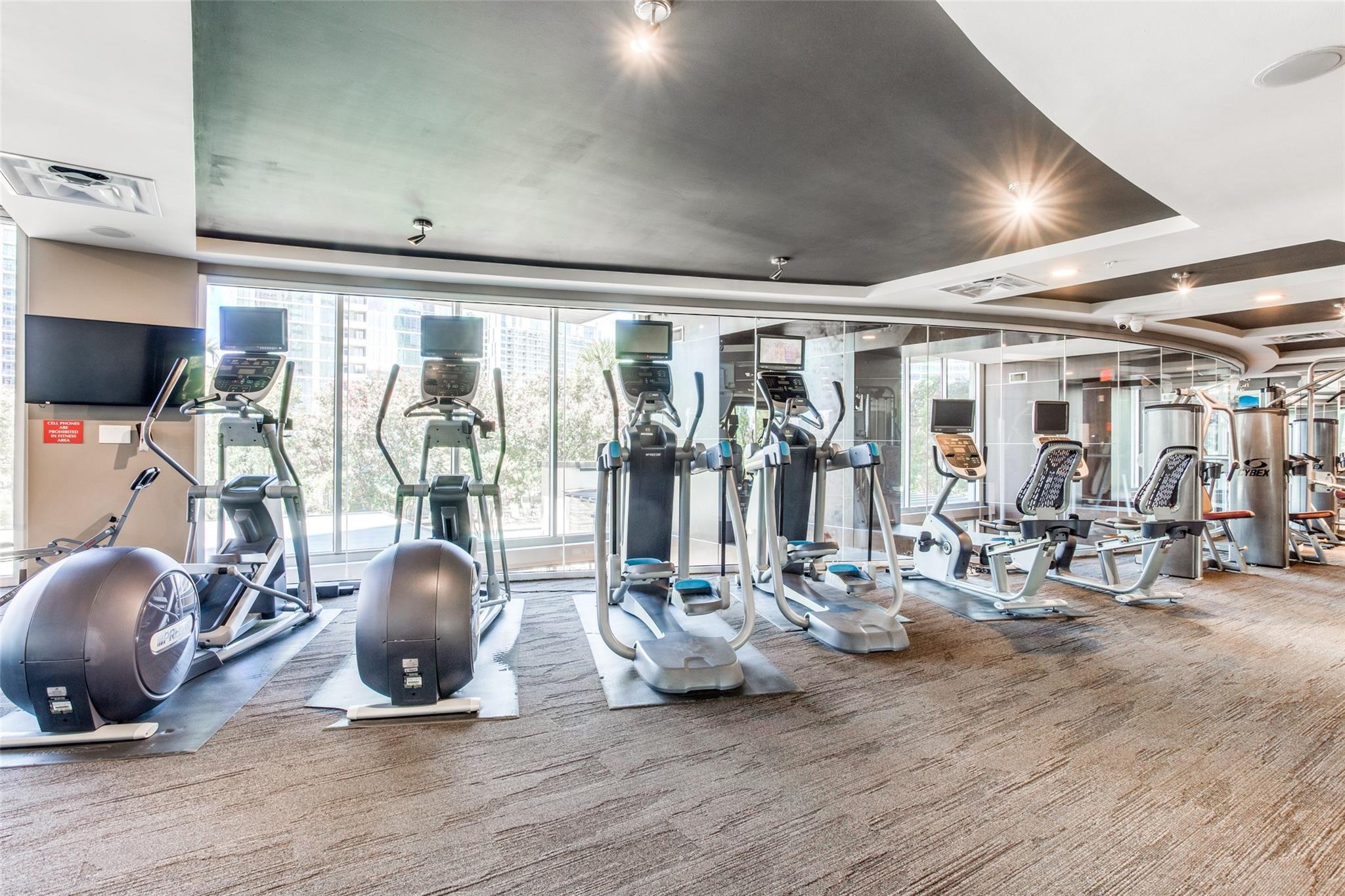 360 Nueces St # 2501, Austin, TX 78701