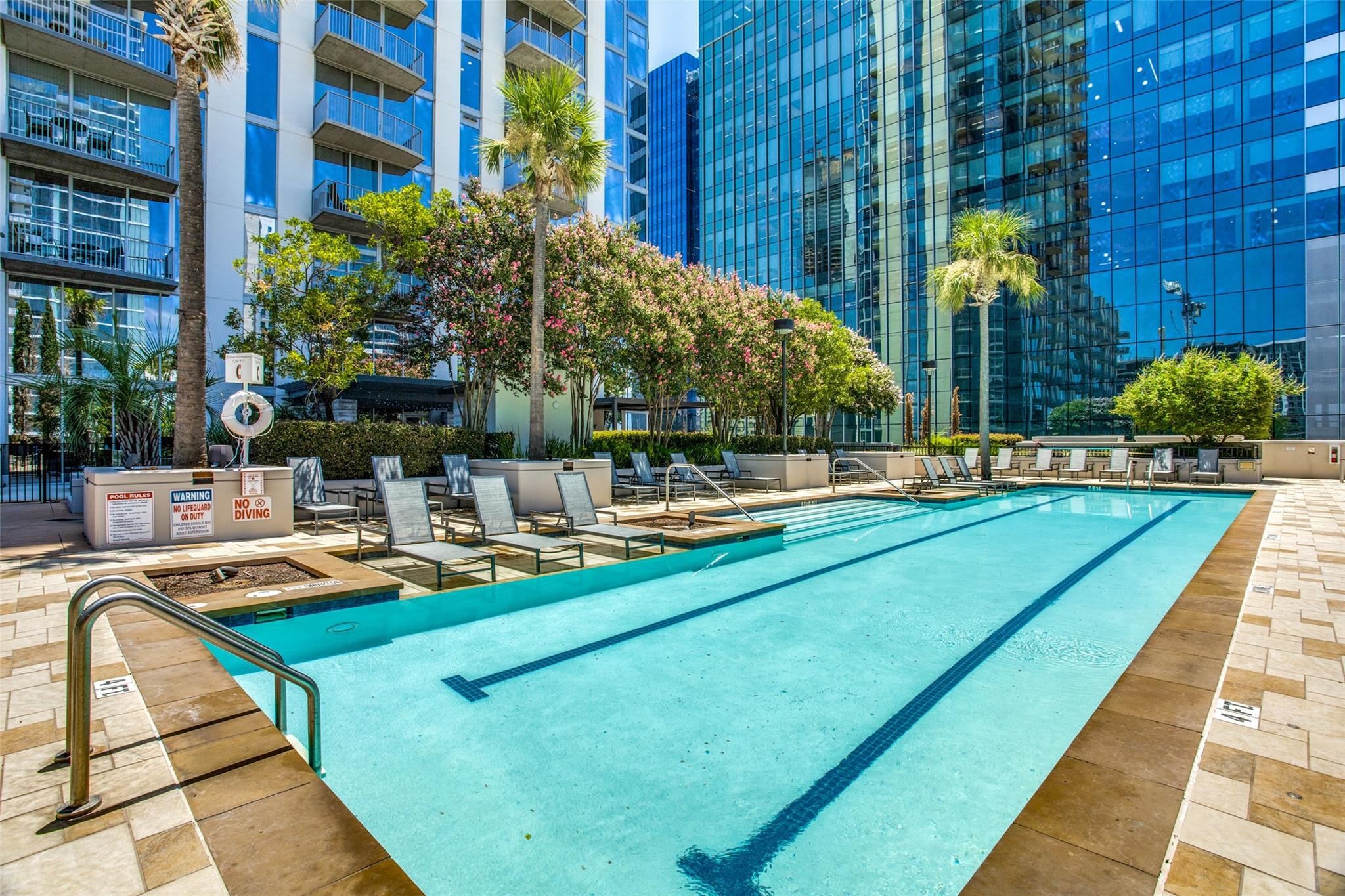 360 Nueces St # 2501, Austin, TX 78701