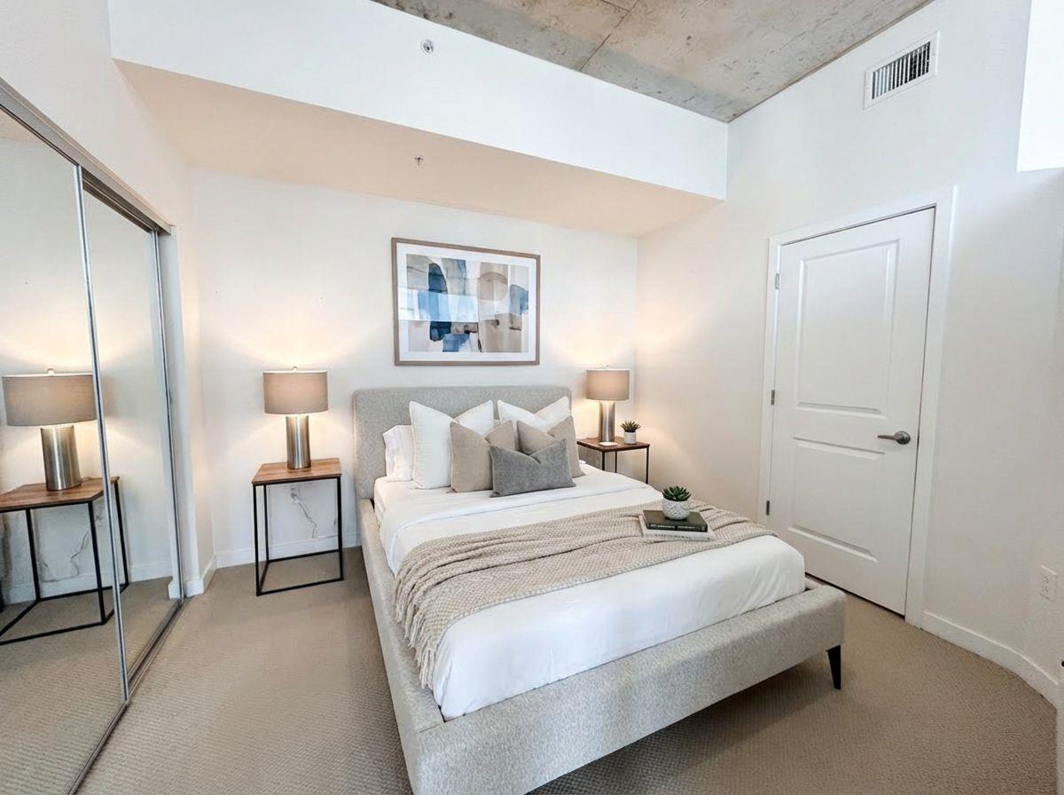 360 Nueces St # 2501, Austin, TX 78701