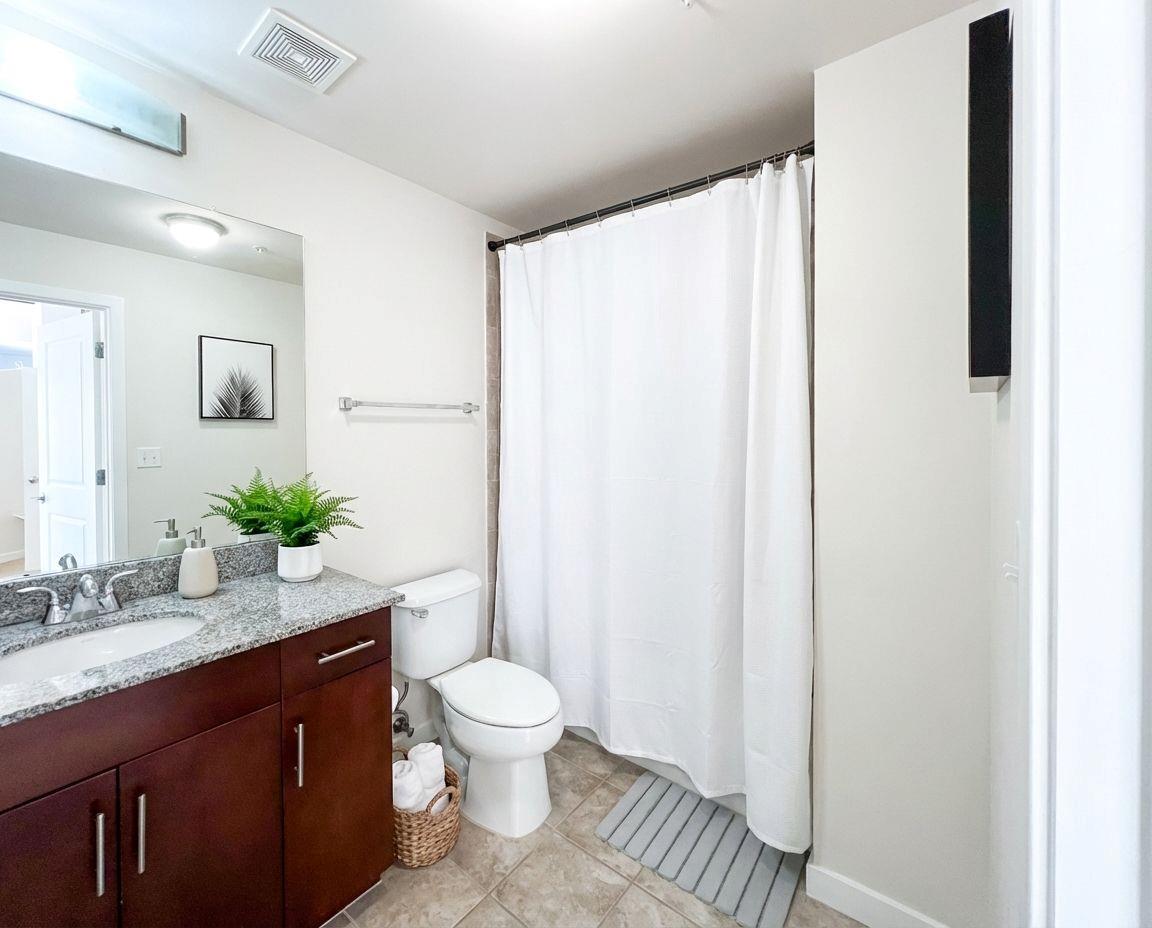 360 Nueces St # 2501, Austin, TX 78701